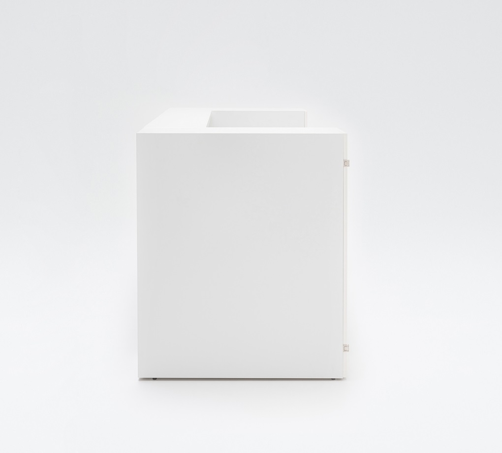 MDD Valde 75" Straight Small Reception Desk Side