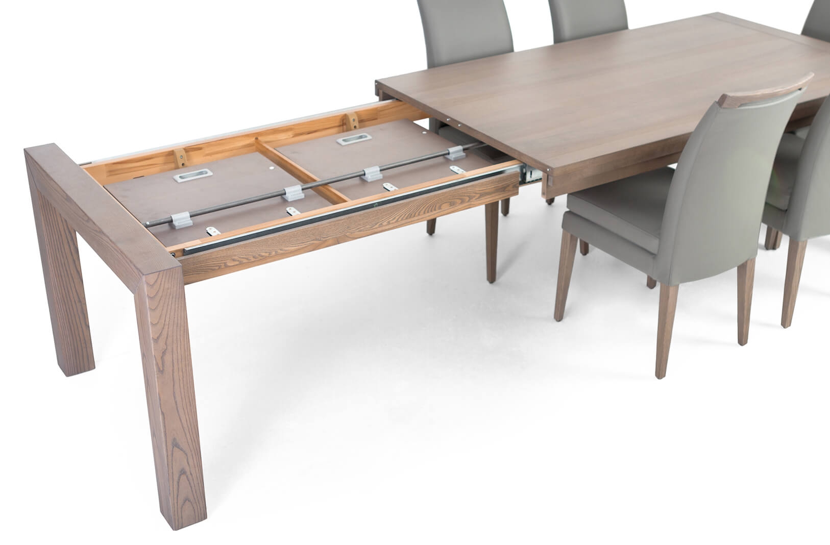 Rhine Extendable Dining Set w/Elke Chair