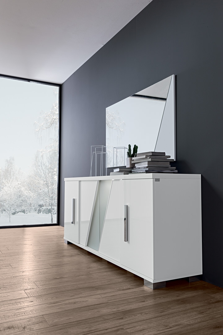 Lisa ESF Wood High Gloss Dining Room Set