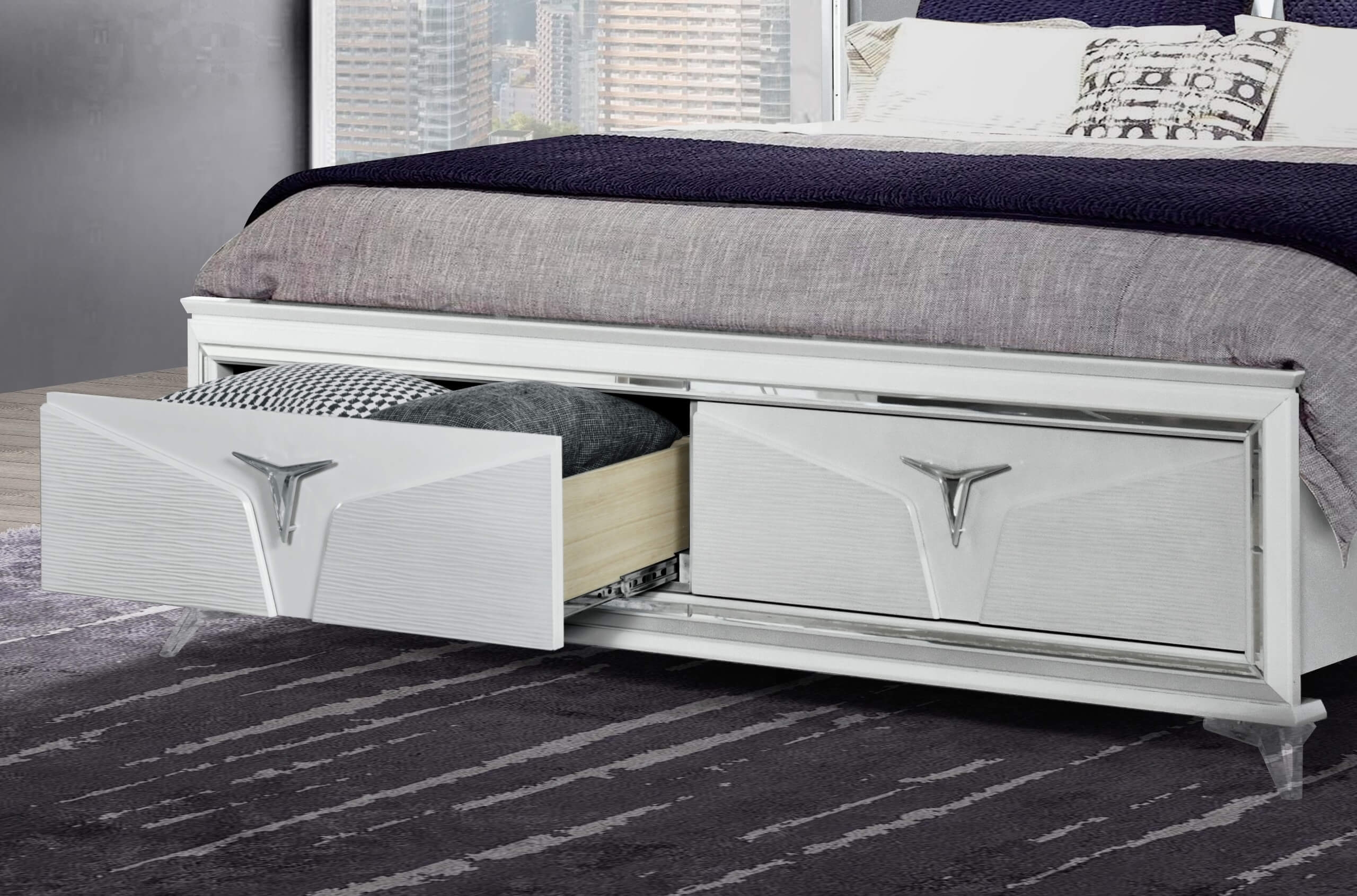 Romo Wood Storage Panel Bed w/LED Light