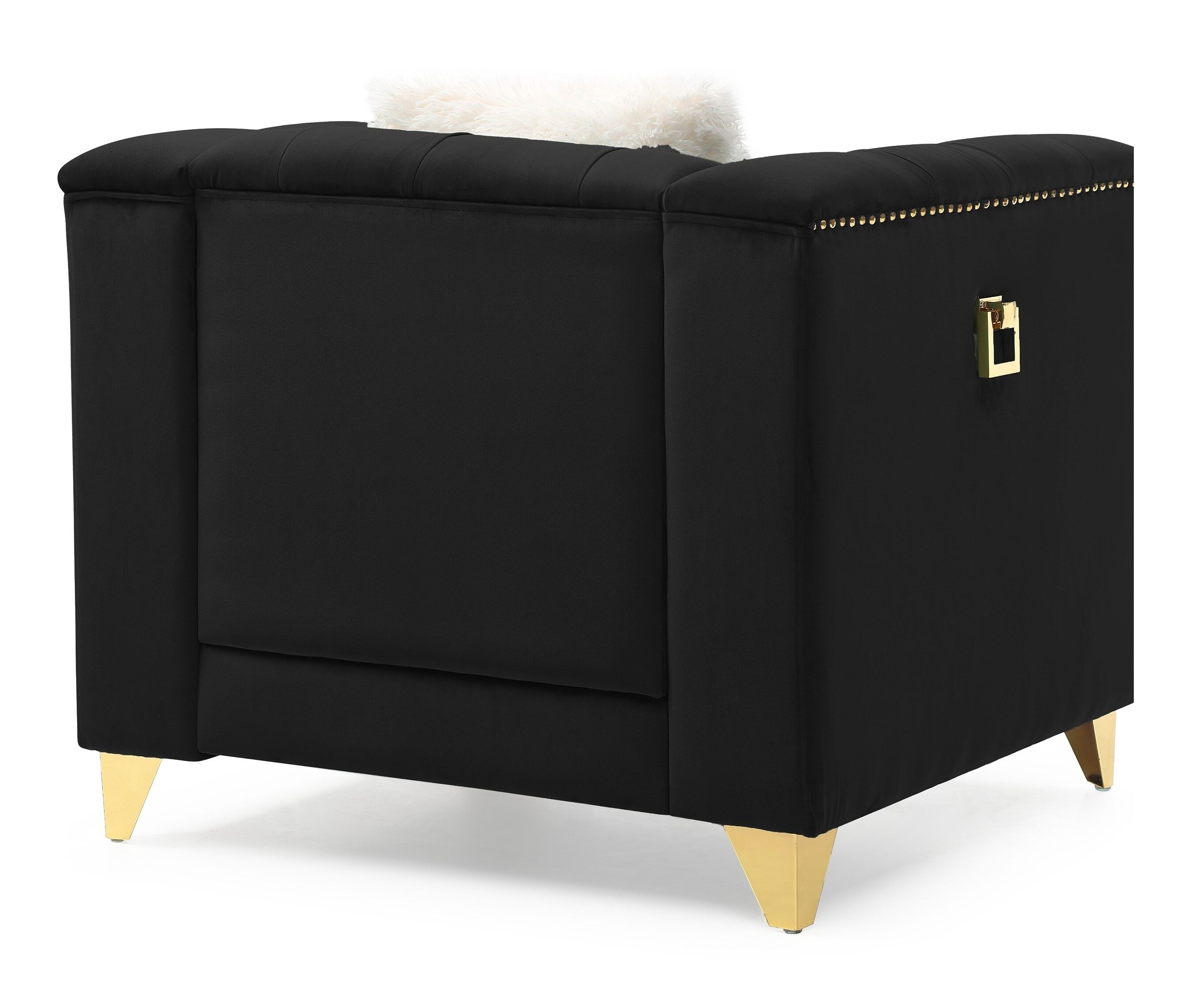 Russell Tufted Velvet Chair