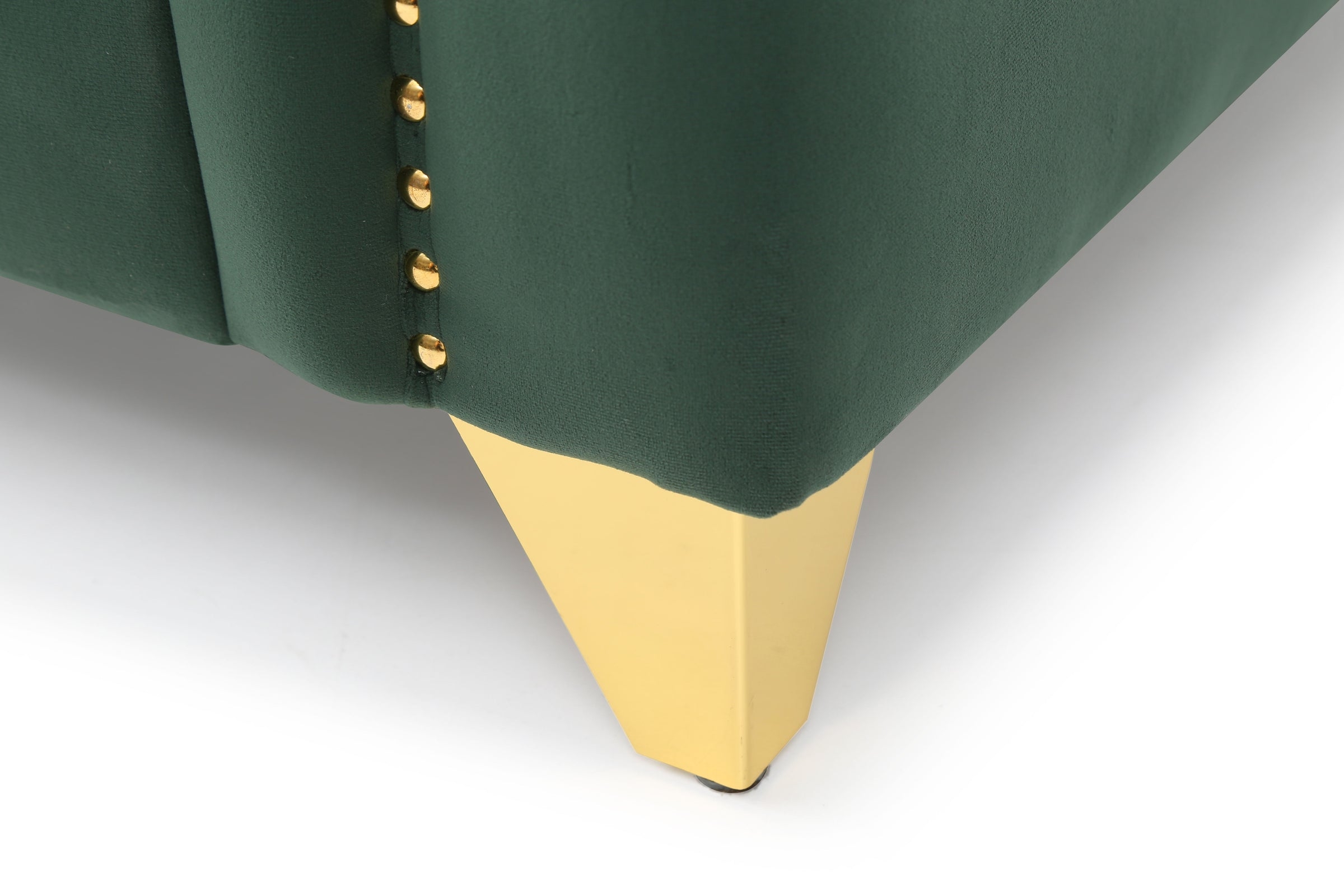 Russell Tufted Velvet Sofa