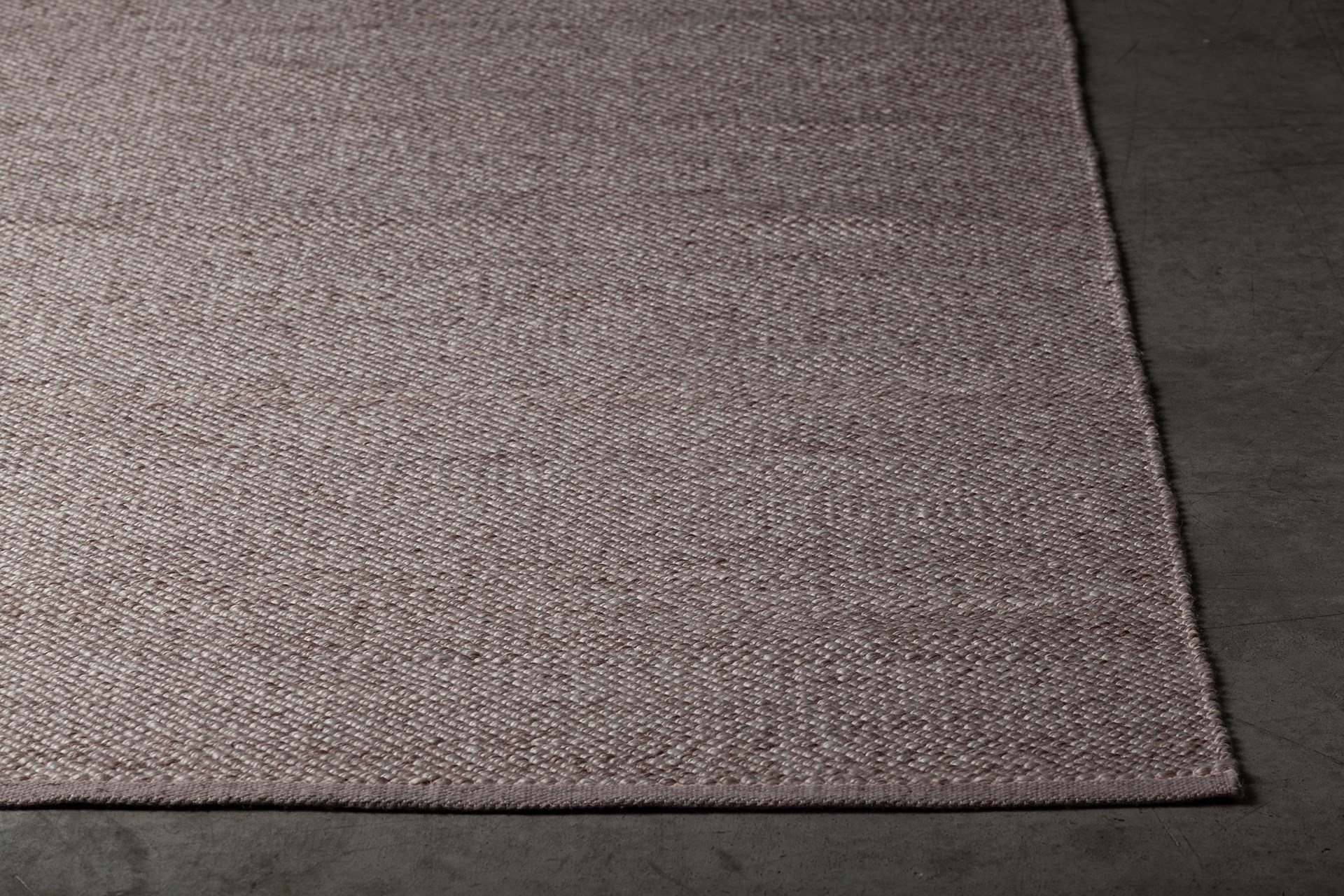 Rydel Polyester/Cotton Rectangular Handmade Rug, 7'9" x 10'6"