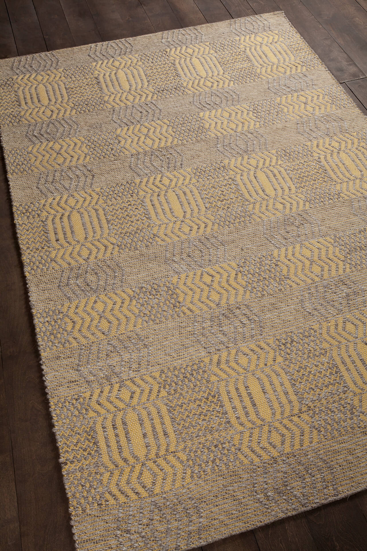 Salona Wool/Viscose Rectangular Hand-woven Rug