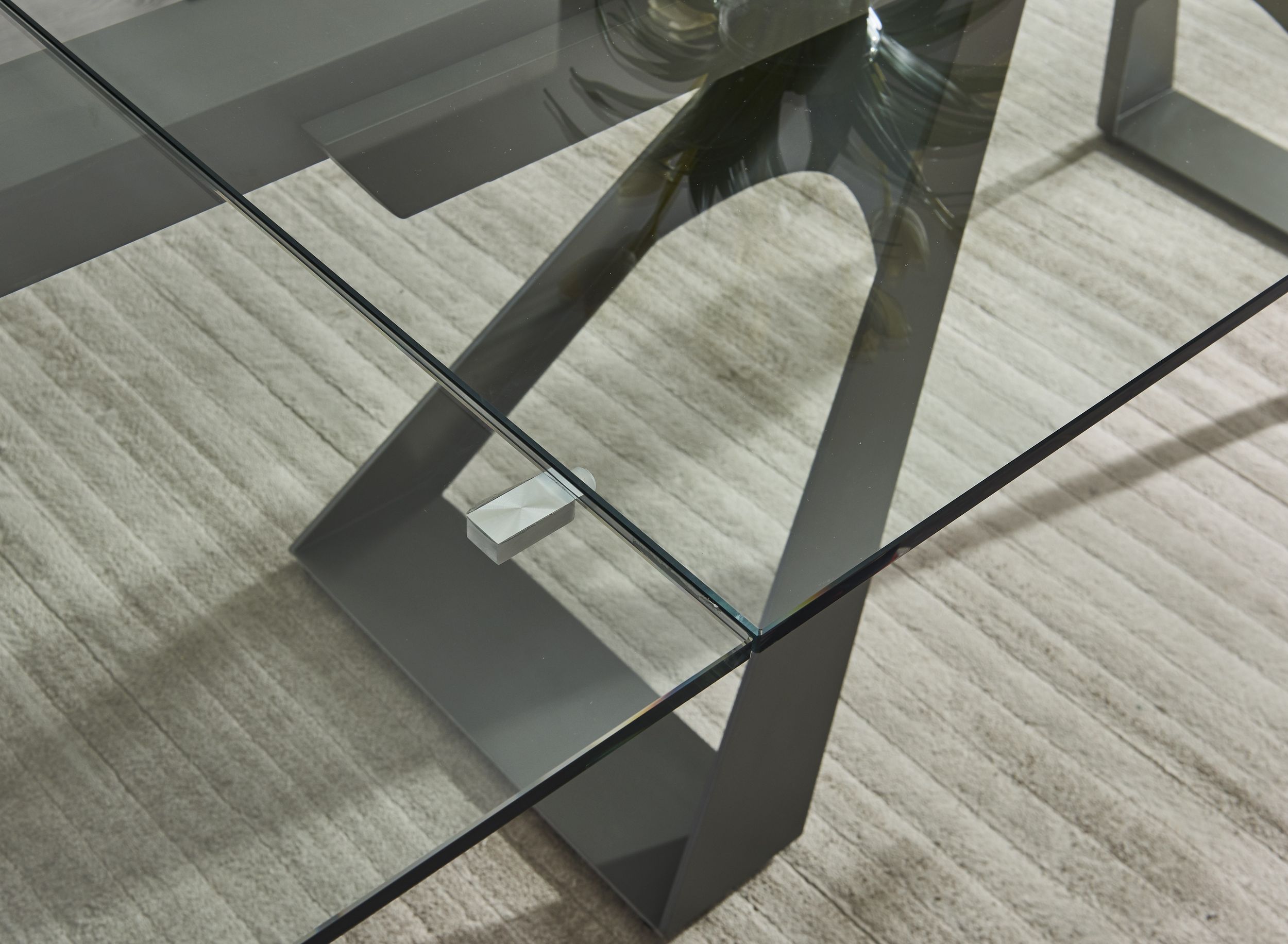 San Diego Glass Extendable Dining Table