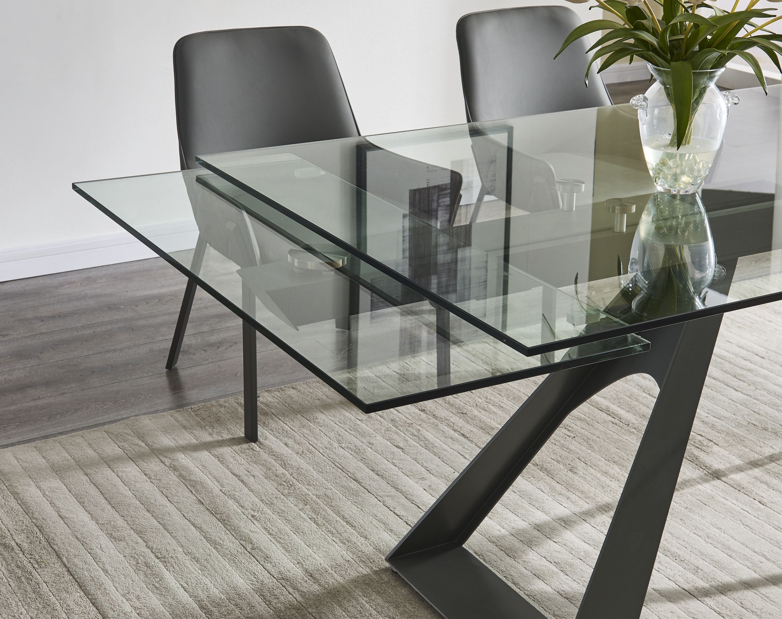 San Diego Glass Extendable Dining Table
