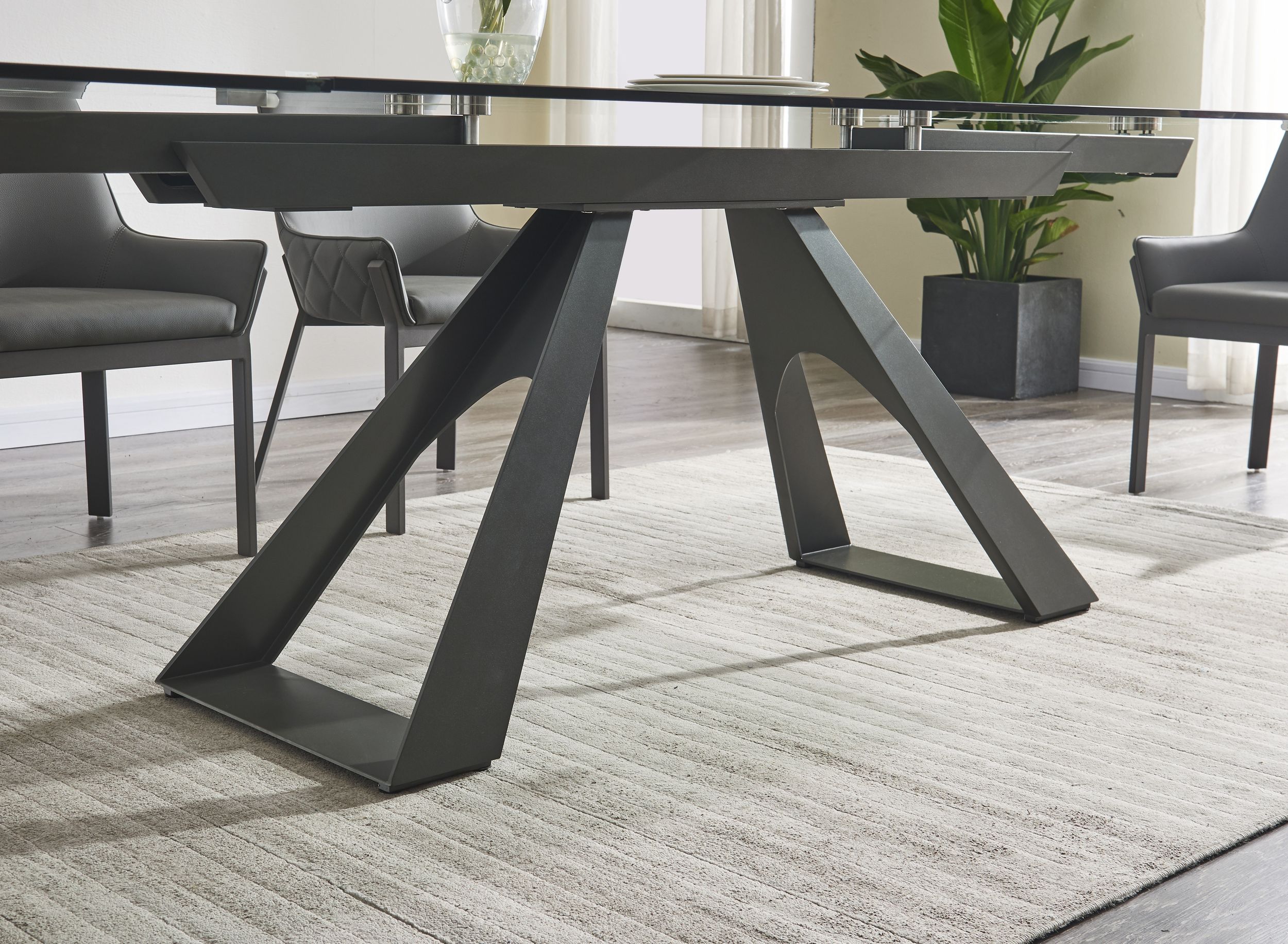 San Diego Glass Extendable Dining Table
