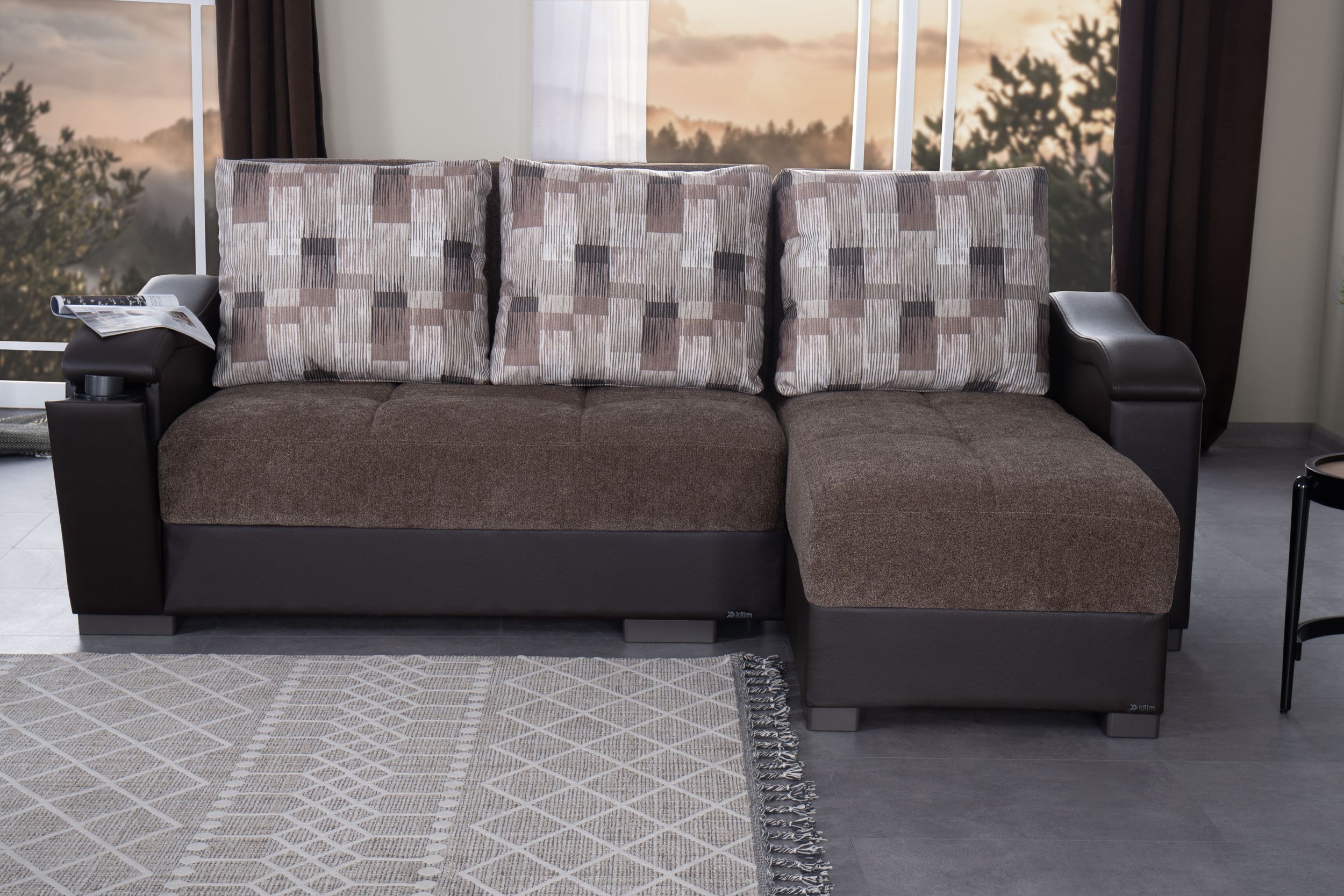 SM Scarlet Fabric/PU Reversible Chaise L-Shape Sectional Sofa