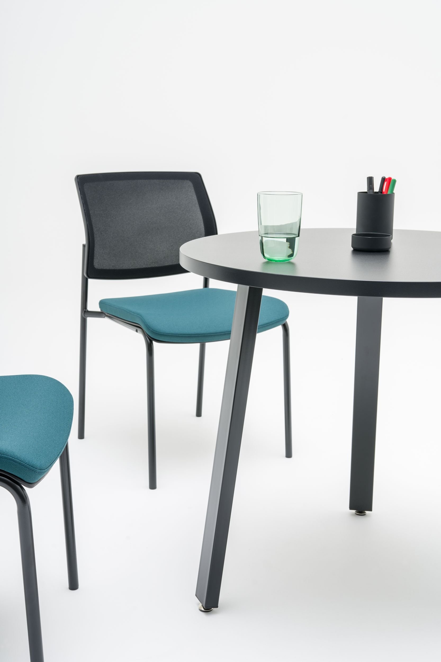 Ogi A MDF/Metal Cafe Table