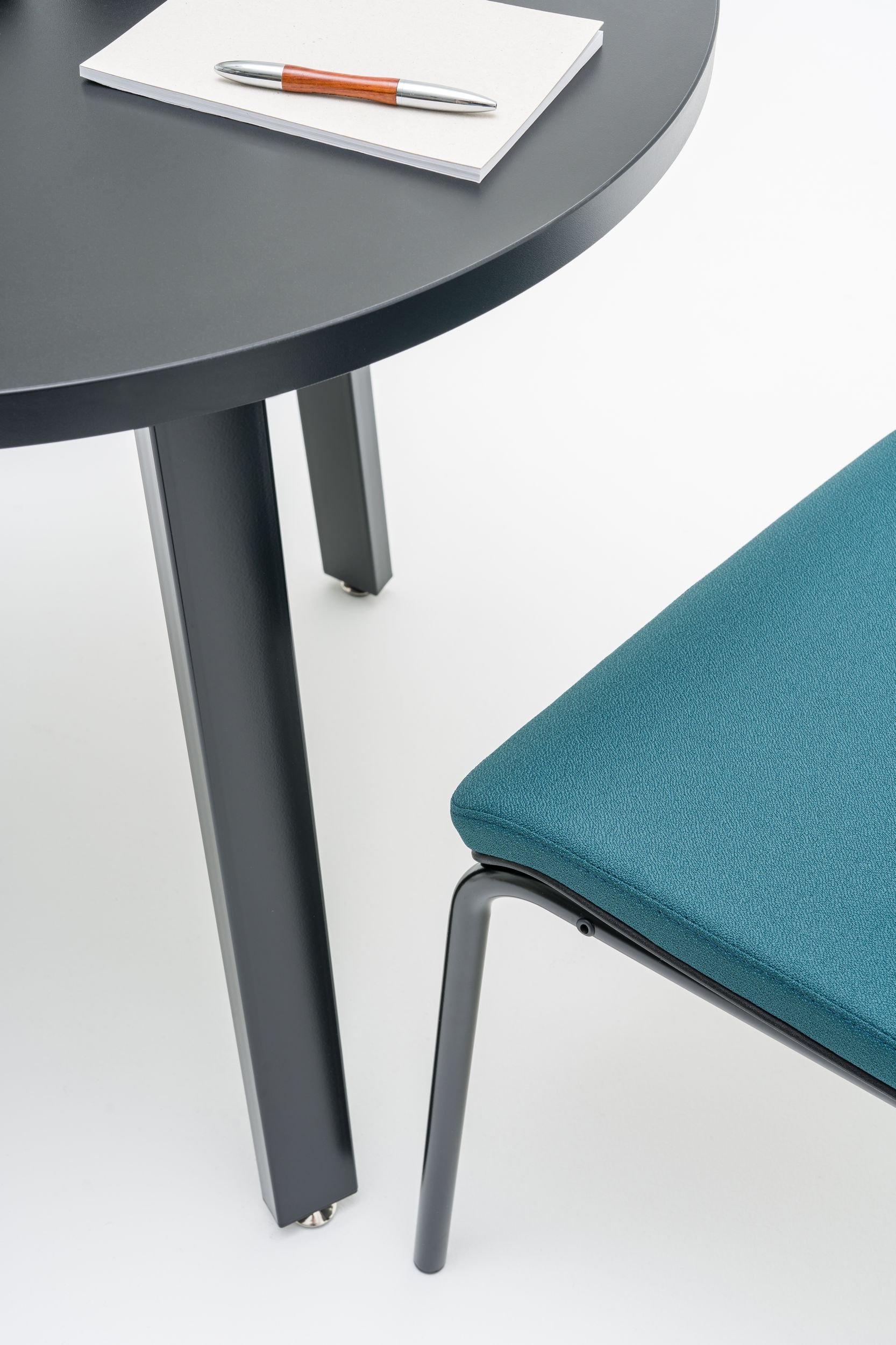 Ogi A MDF/Metal Cafe Table