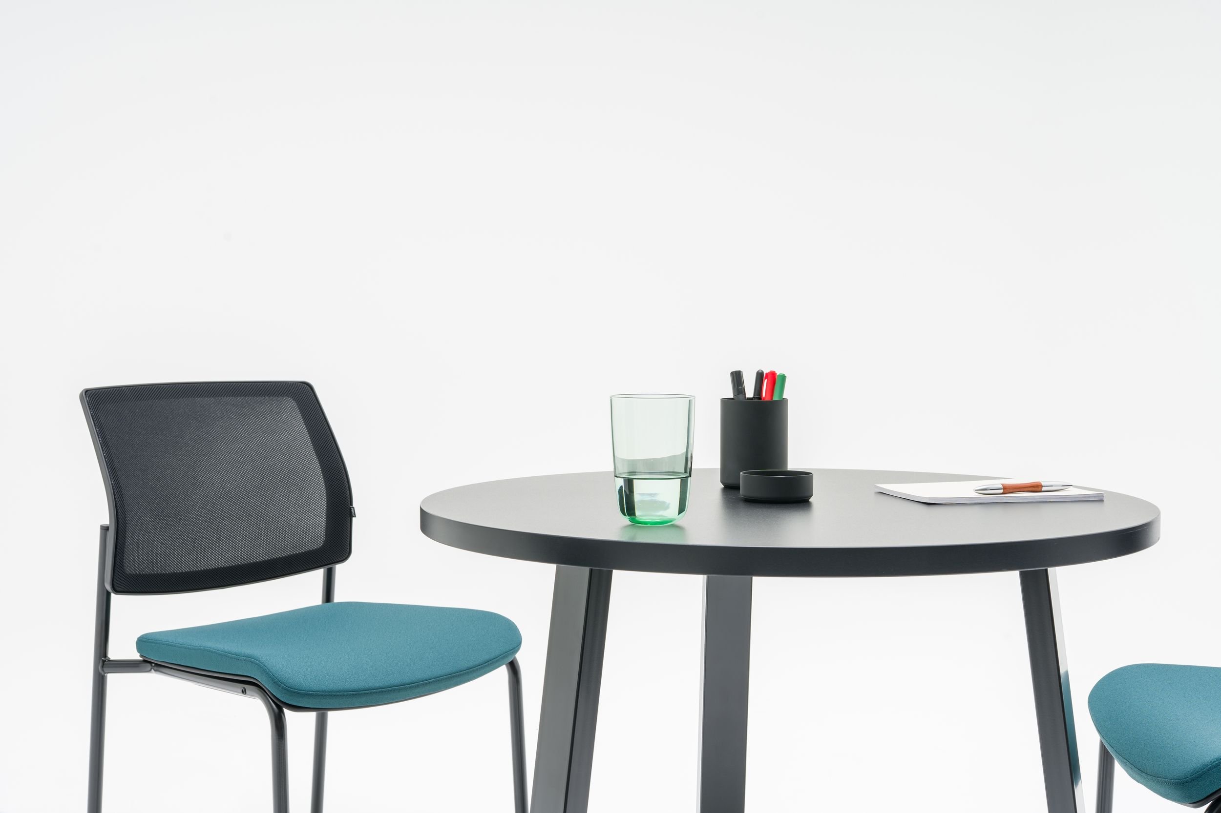 Ogi A MDF/Metal Cafe Table