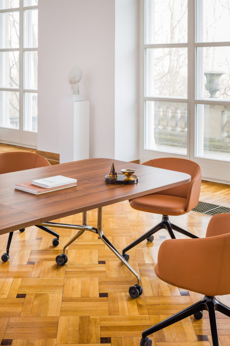 Plica Office Rectangular w/Rounded Edge Folding Table