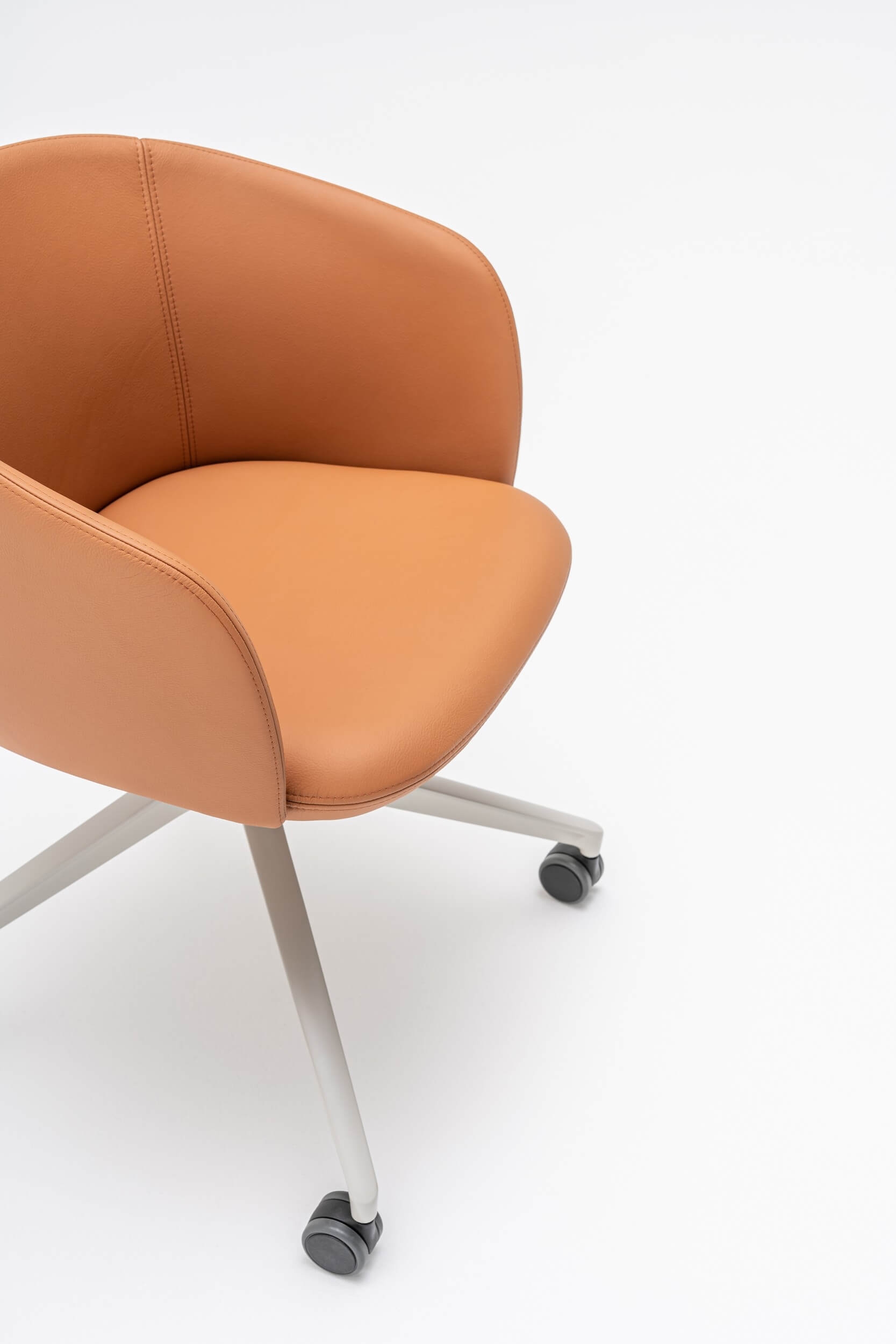 Grace Meeting Chair w/ 4-star Metal Base & Castors