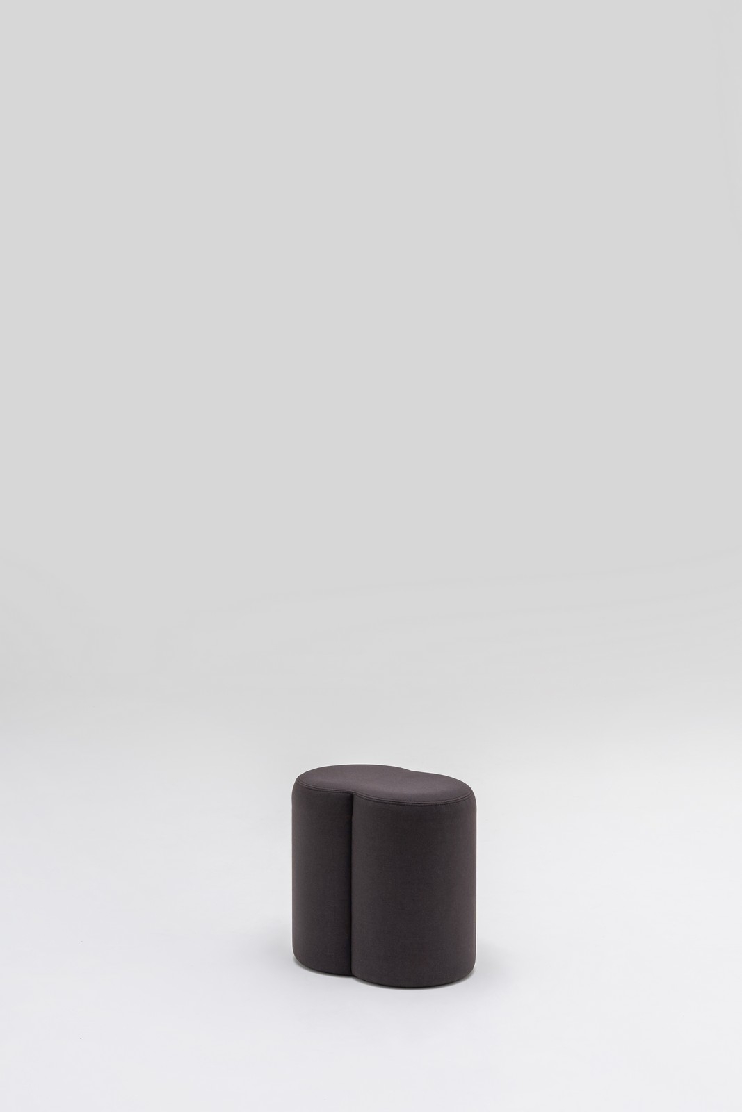Roll Fabric Pouf