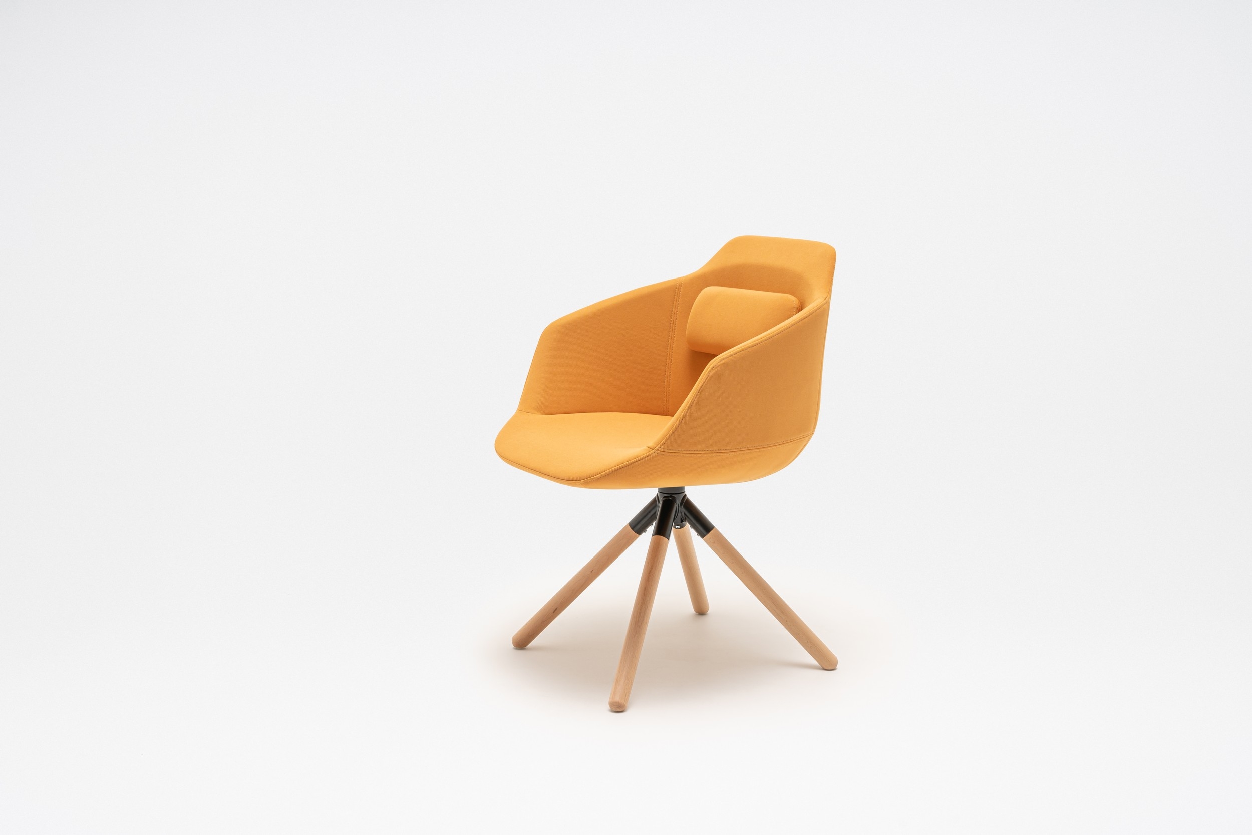 Ultra Fabric Swivel Conference Chair w/4-star Wooden Base