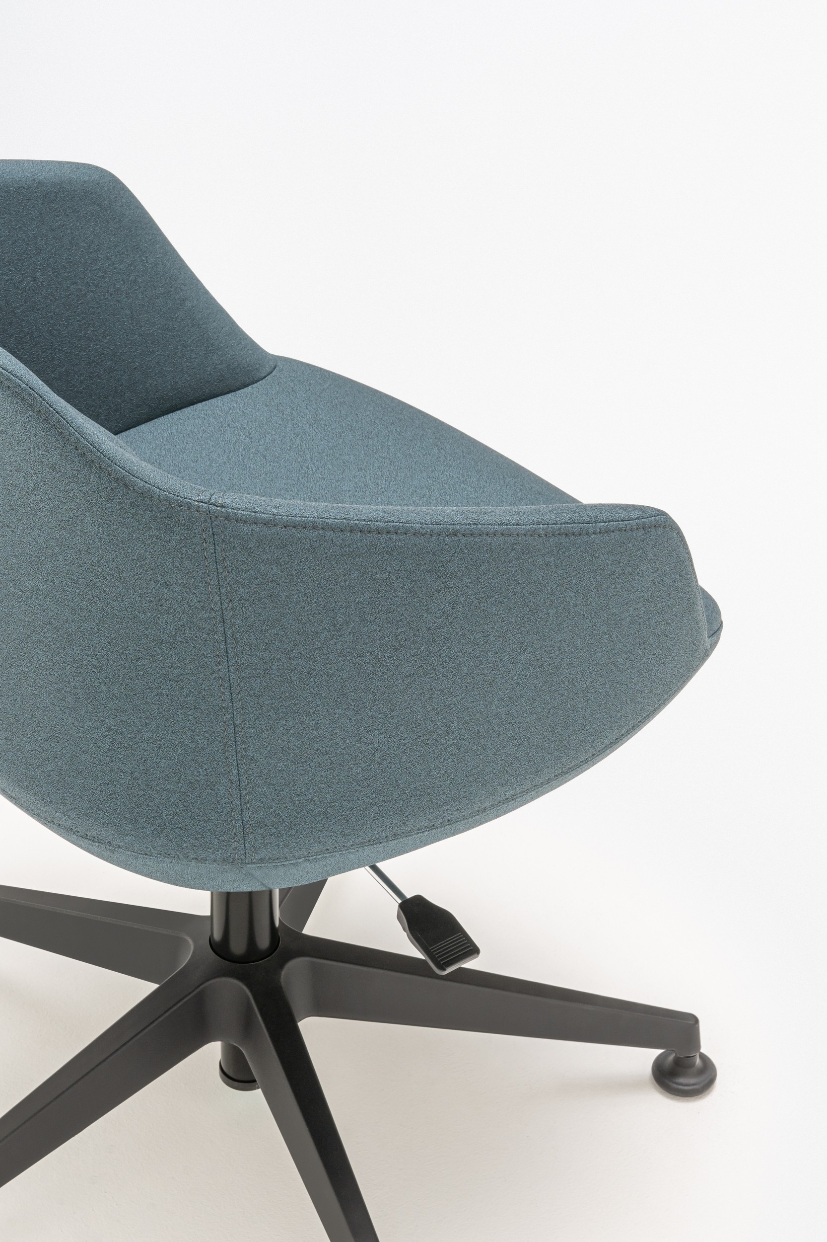Ultra Fabric Swivel Adjustable Conference Chair w/5-star base