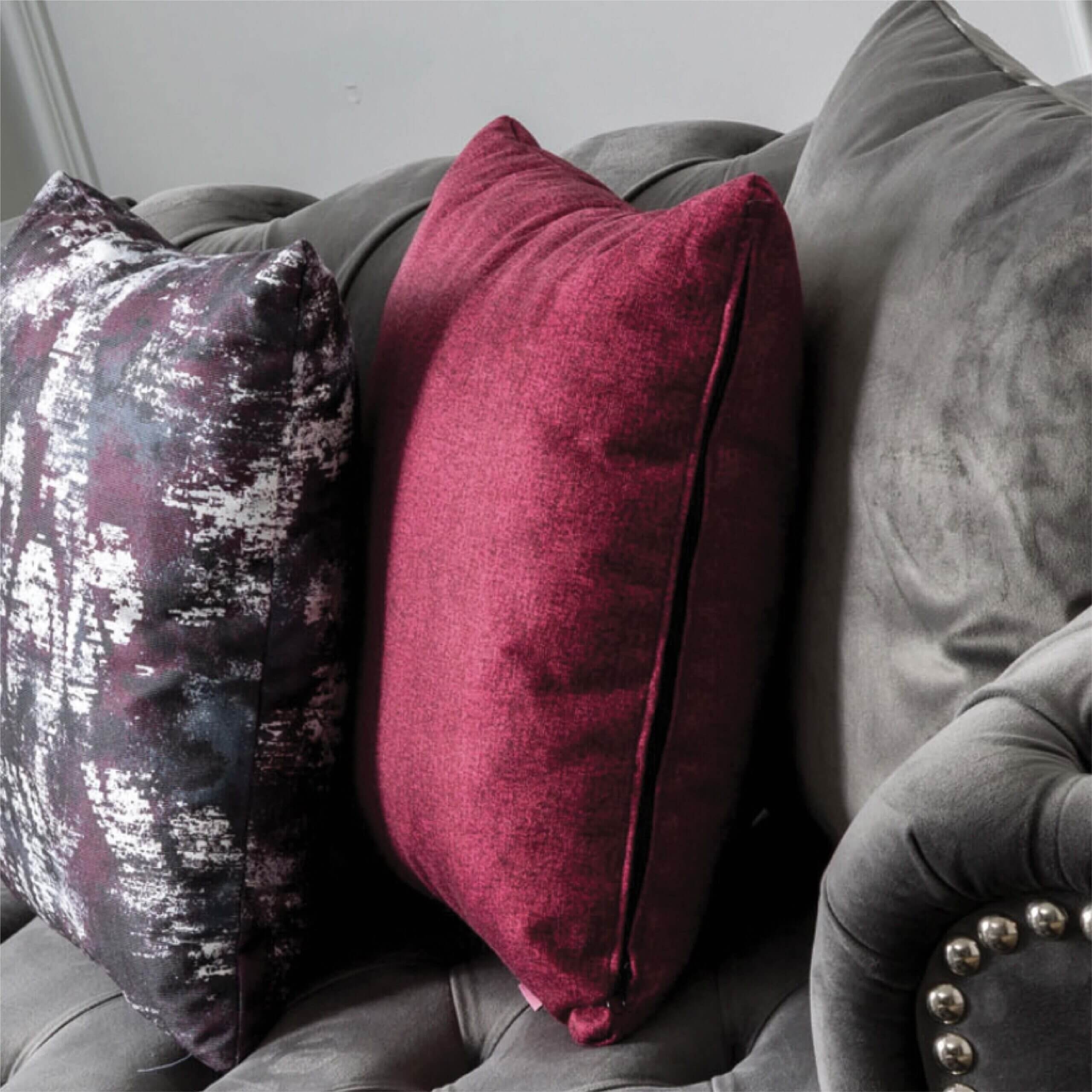Porto Tufted Velvet Sectional Sofa w/ Right Facing Chaise
