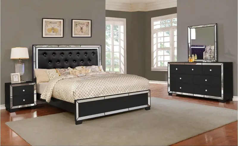 SM Nella Wood Dresser w/7 Drawers