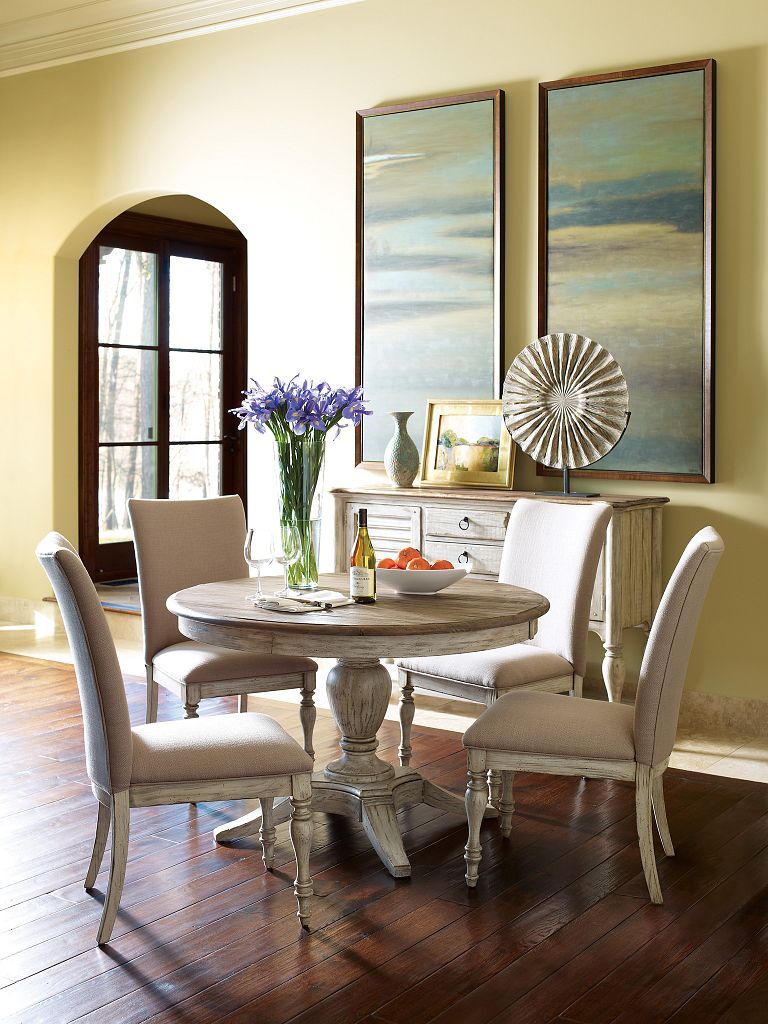 Weatherford Milford/Tasman Round Wood Extendable Dining Room Set