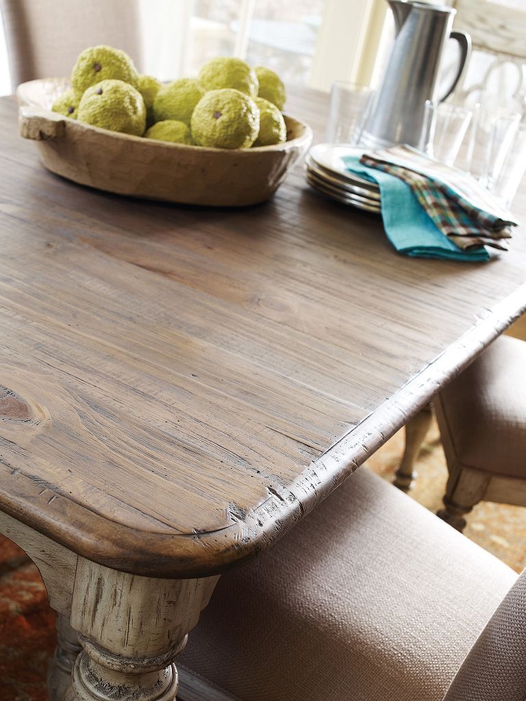 Weatherford Canterbury Rectangular Wood Extendable Dining Room Set