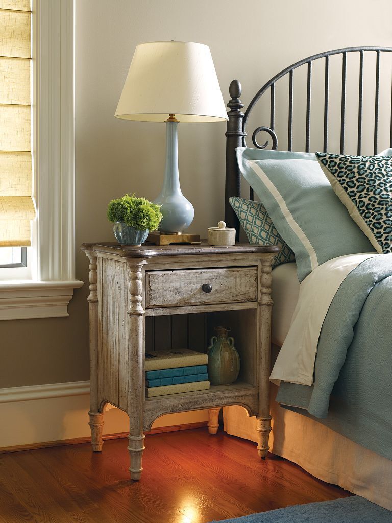 Weatherford Catlins Metal Bedroom Set