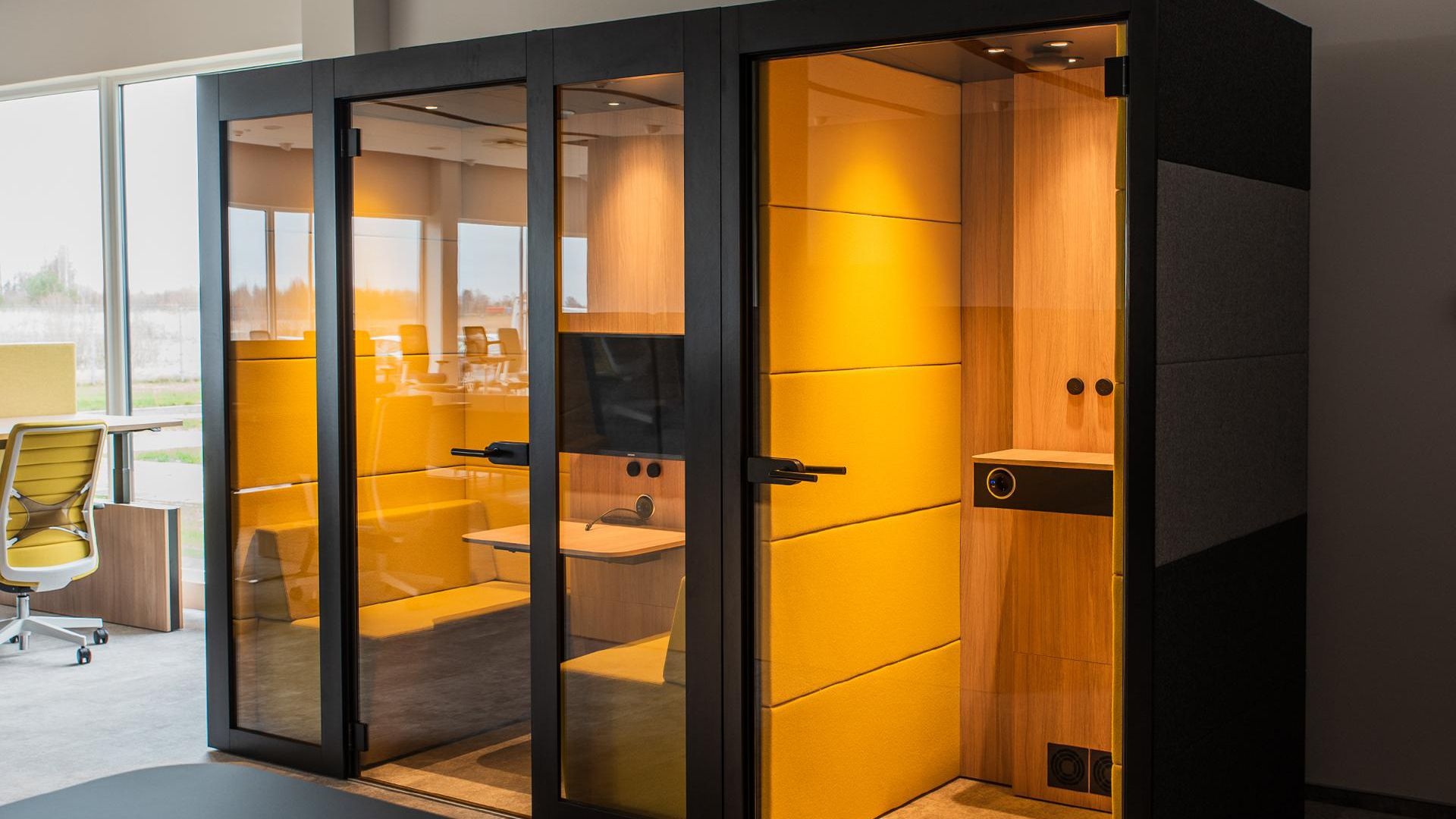 Silent Room M Acoustic Work Pods - Arrow Group