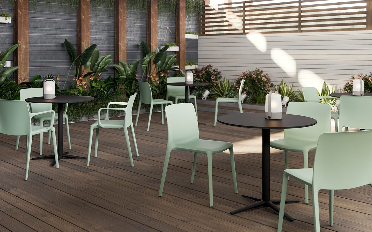 Fluit Eco Polypropylene Stackable Chair (100% Recycled)