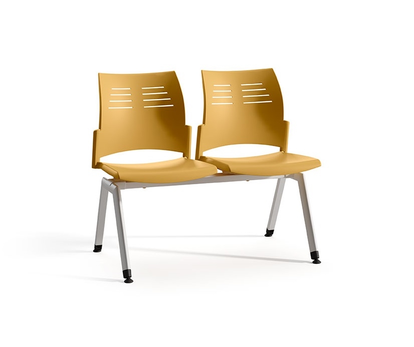 Spacio Polypropylene Beam Seating w/Steel Base