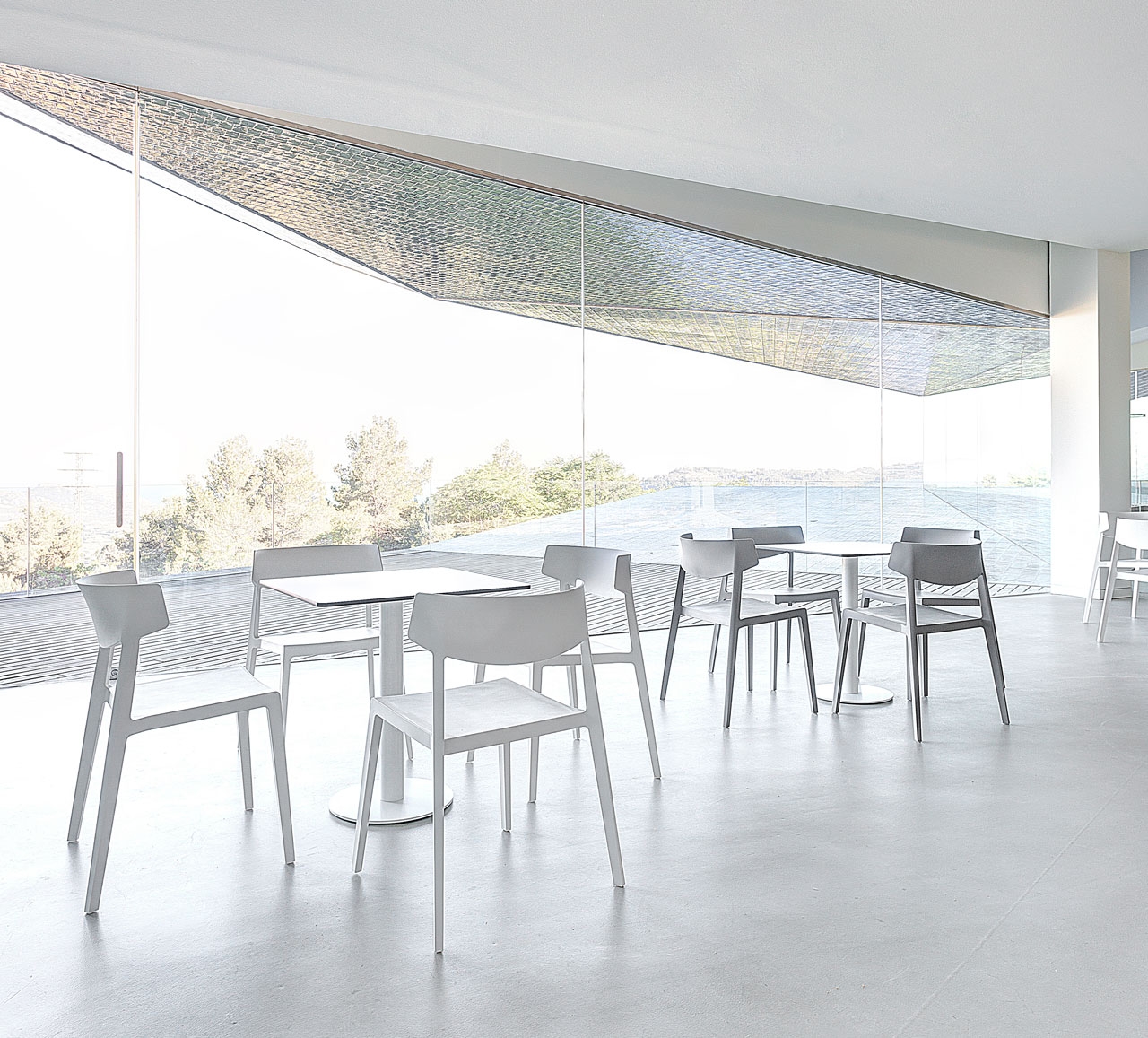 Wing Polypropylene Stackable Armless Chair