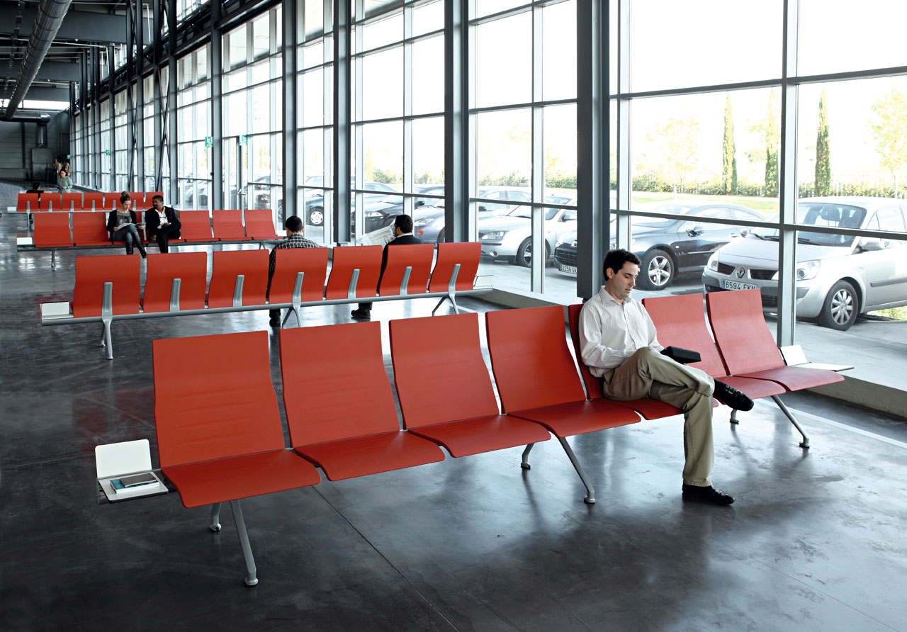 Avant Steel Airport Seating Bench