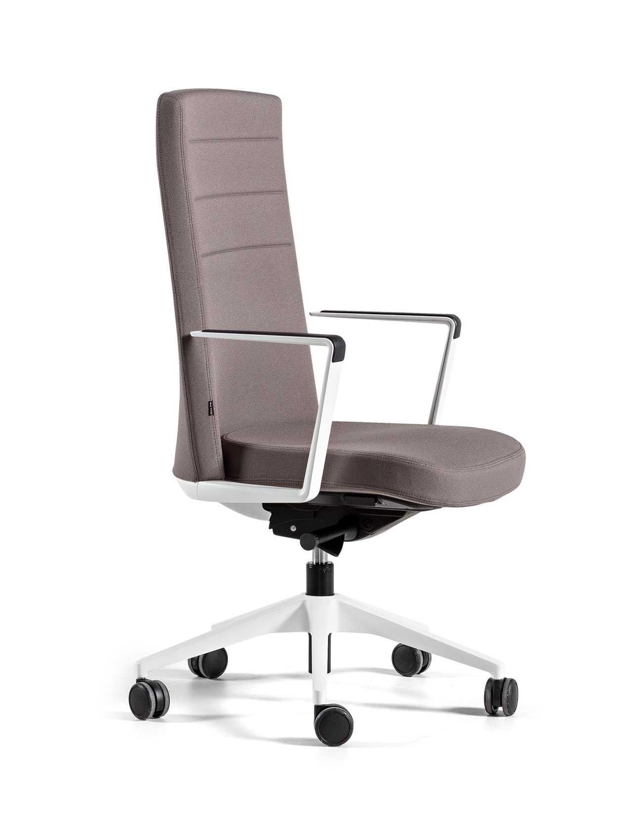 Cron Adjustable Swivel Executive Sport Chair w/Thermosealed