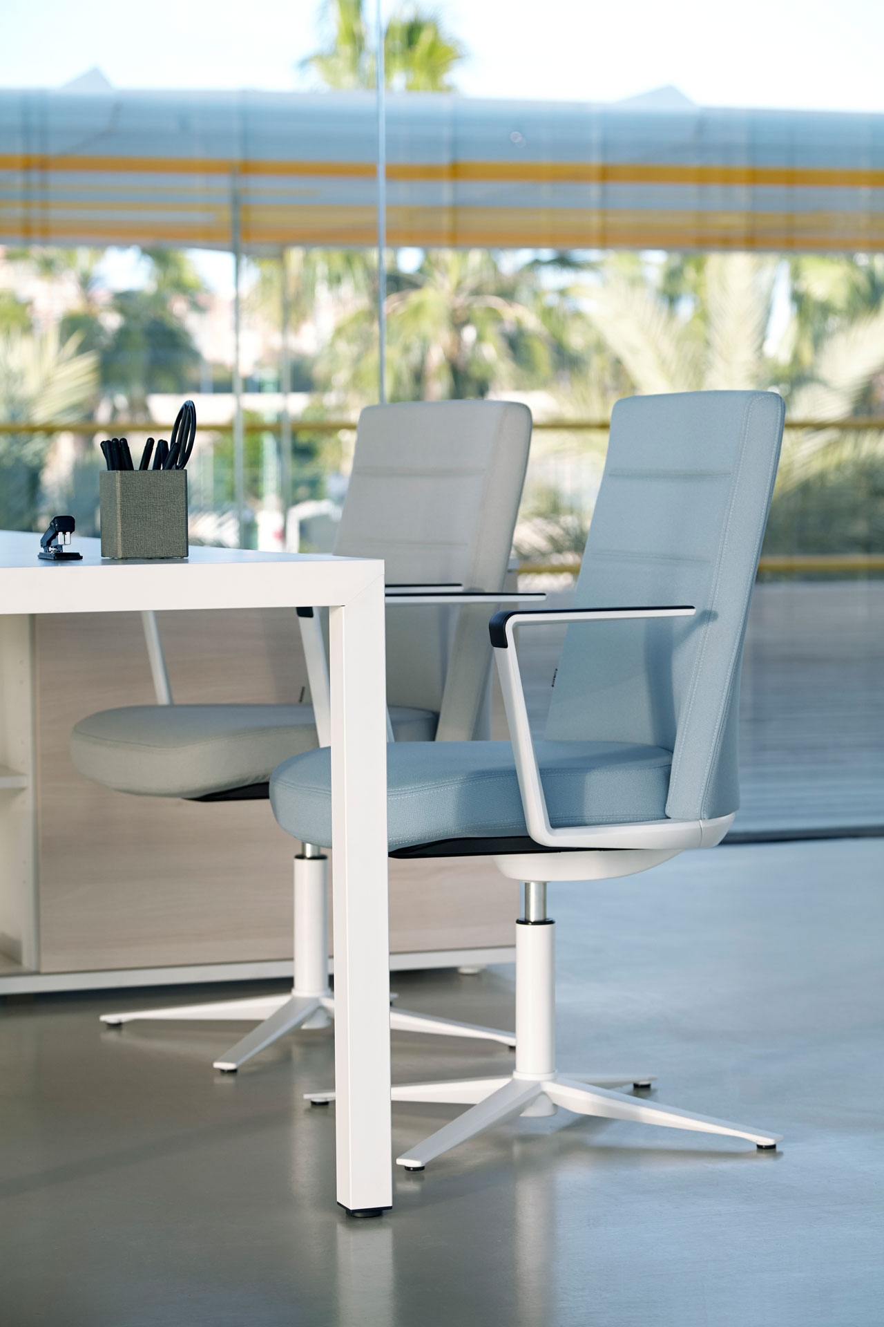 Cron Adjustable Swivel Executive Low Backrest Sport Chair w/Thermosealed