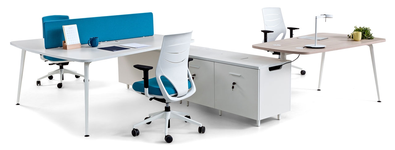 Efit 40 Gaslift Adjustable Swivel Office Chair w/High Backrest