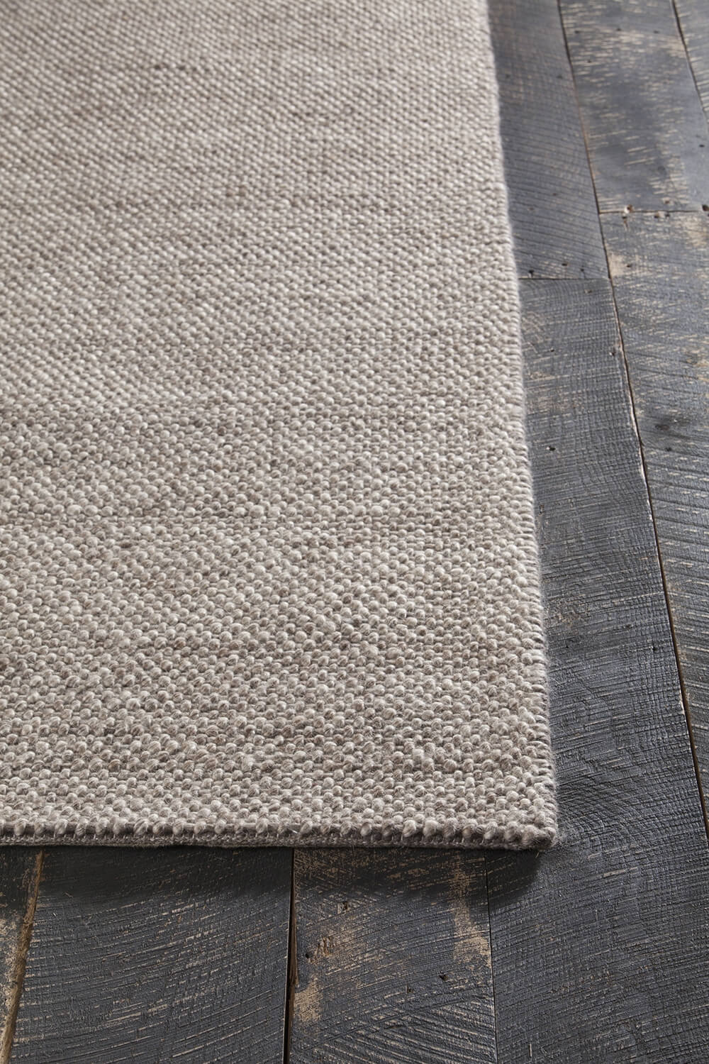 Sinatra Wool/Viscose Rectangular Handmade Rug, 9' x 13'