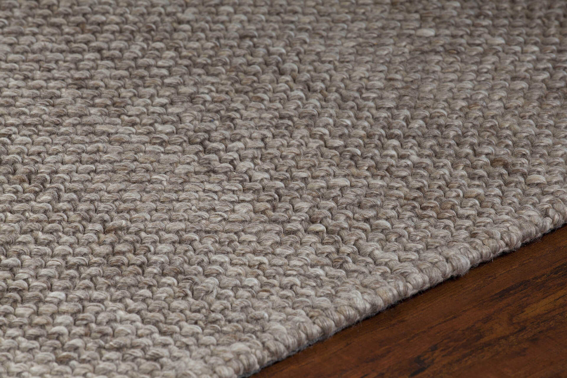 Sinatra Wool/Viscose Rectangular Handmade Rug, 9' x 13'