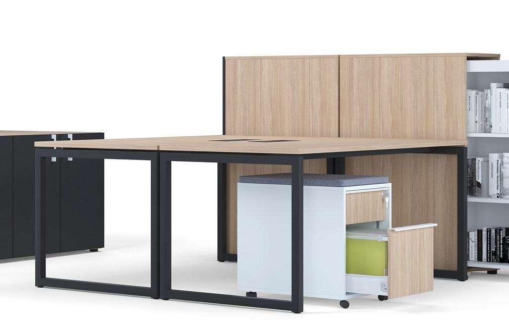 Nova O 47.2" Straight Office Desk w/Metal Frame