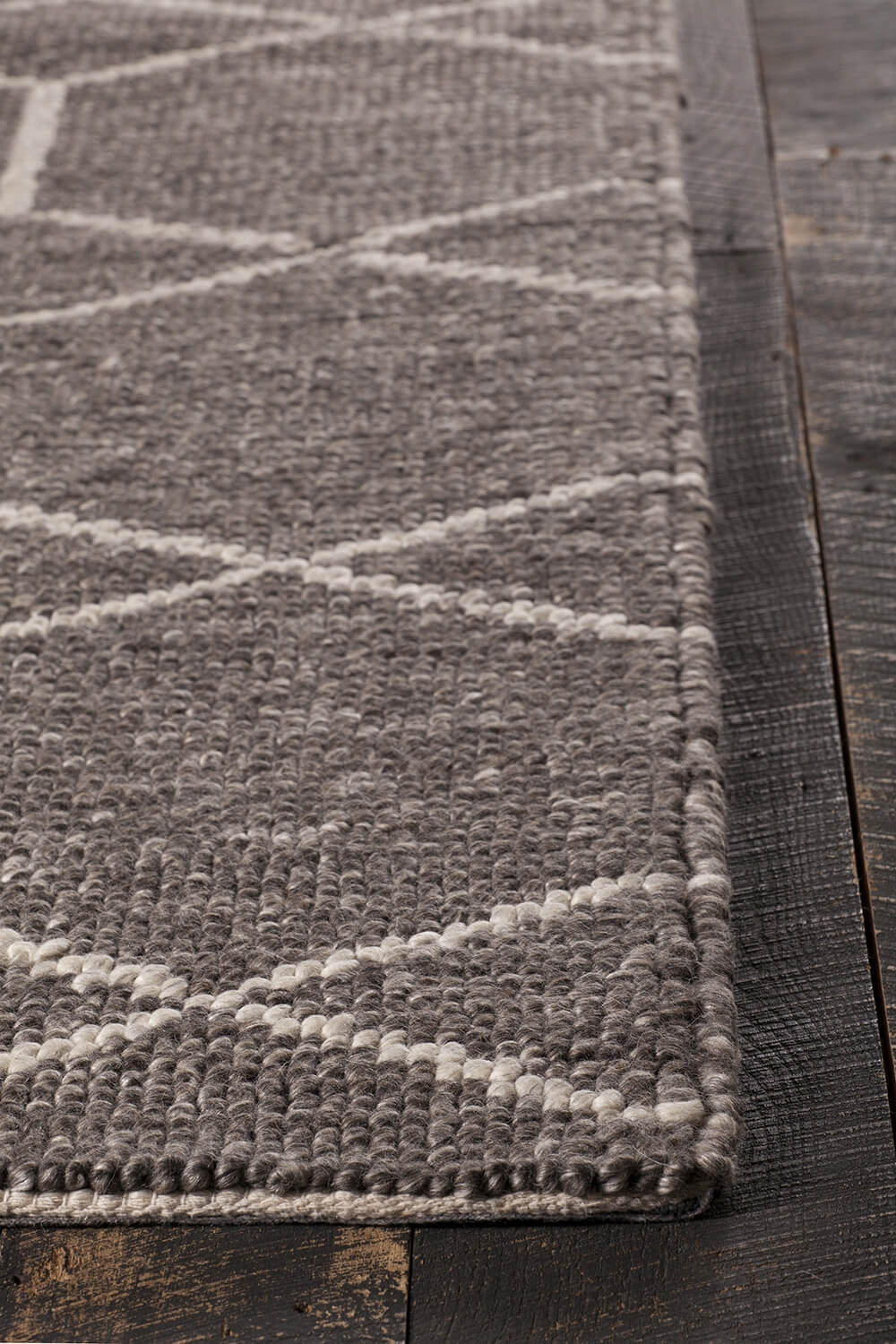 Slone Wool/Viscose Rectangular Handmade Rug
