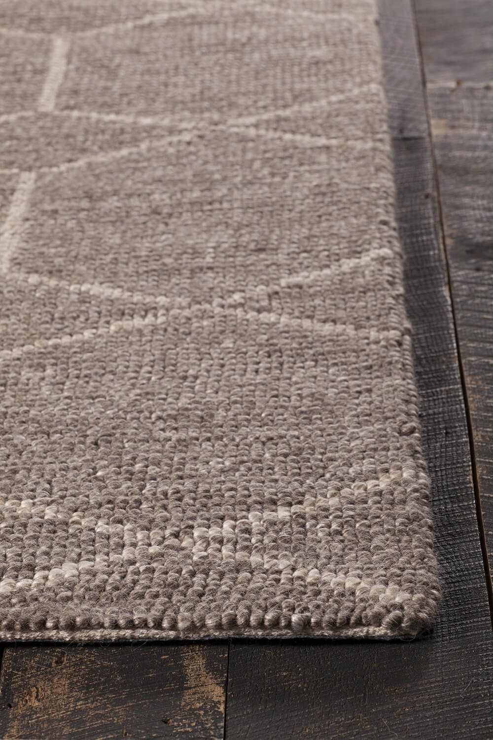 Slone Wool/Viscose Rectangular Handmade Rug, 5' x 7'6"