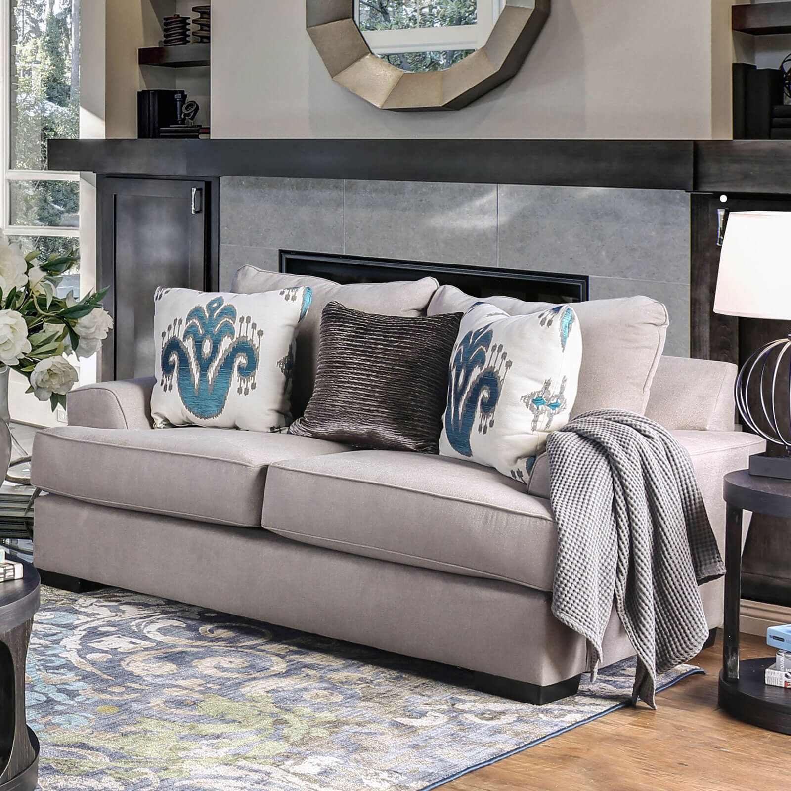 Renesmee Fabric Living Room Set