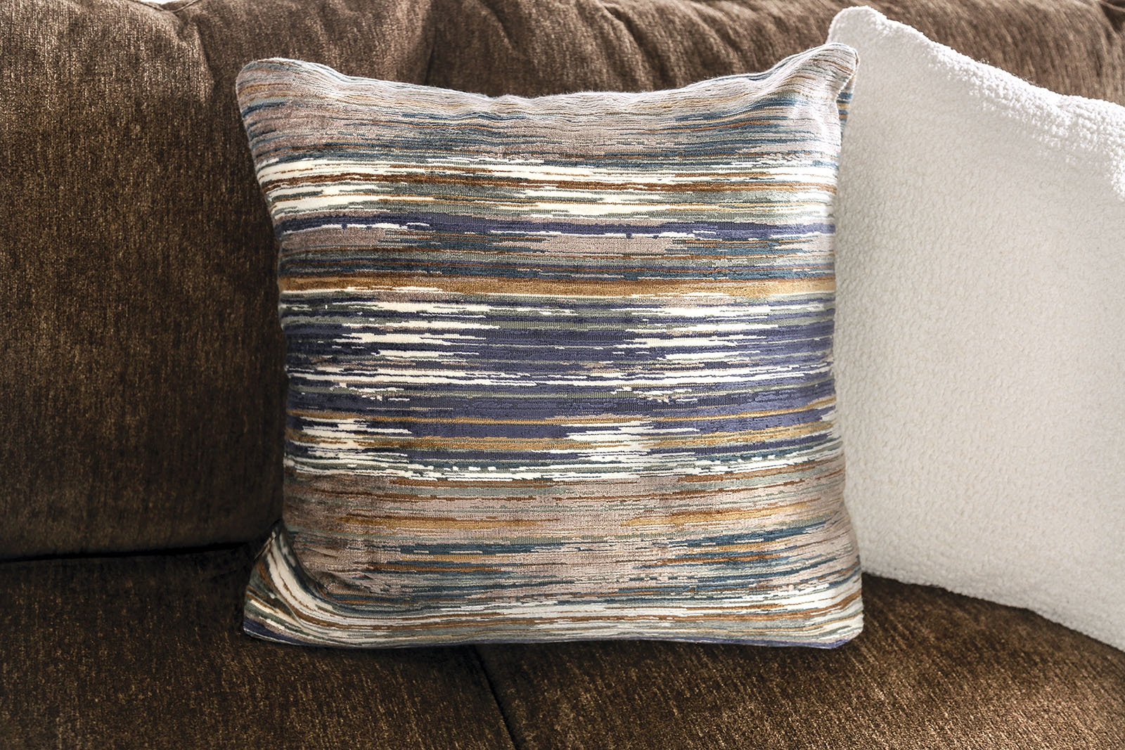 Osborne Fabric Living Room Set
