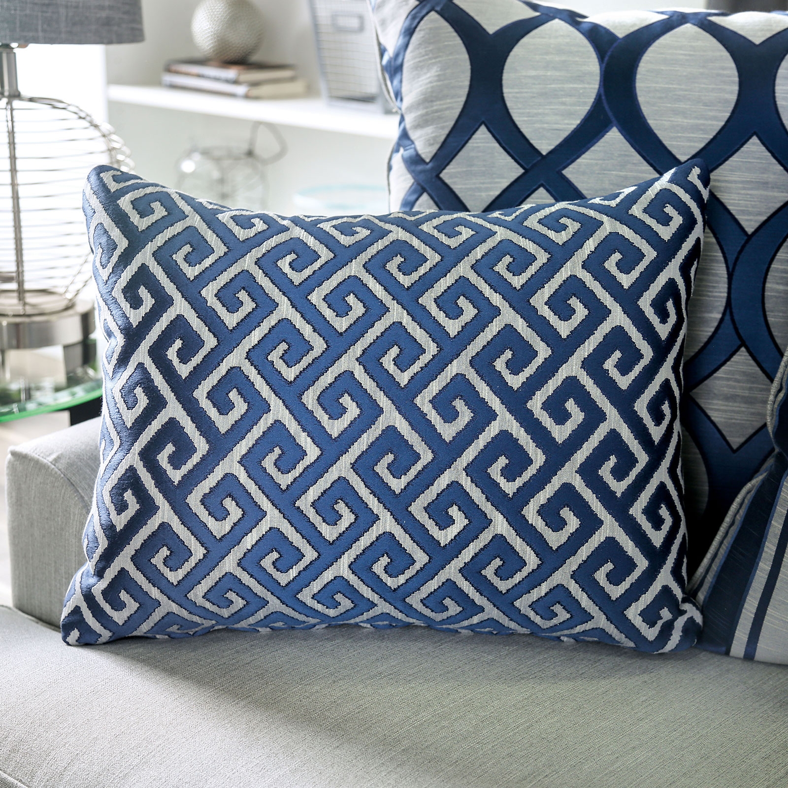 Sisseton Fabric Sofa