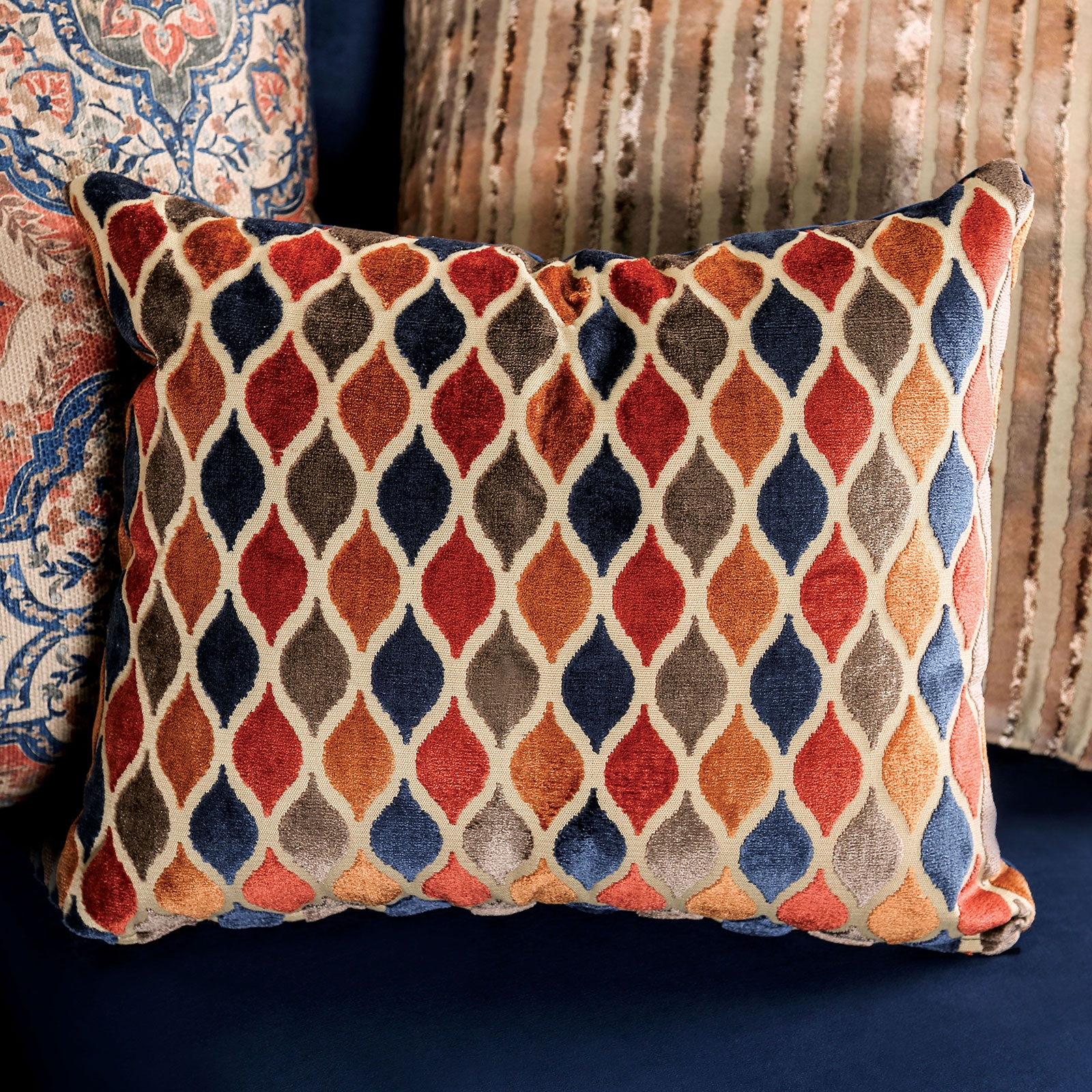 Sisseton Chenille Fabric Loveseat