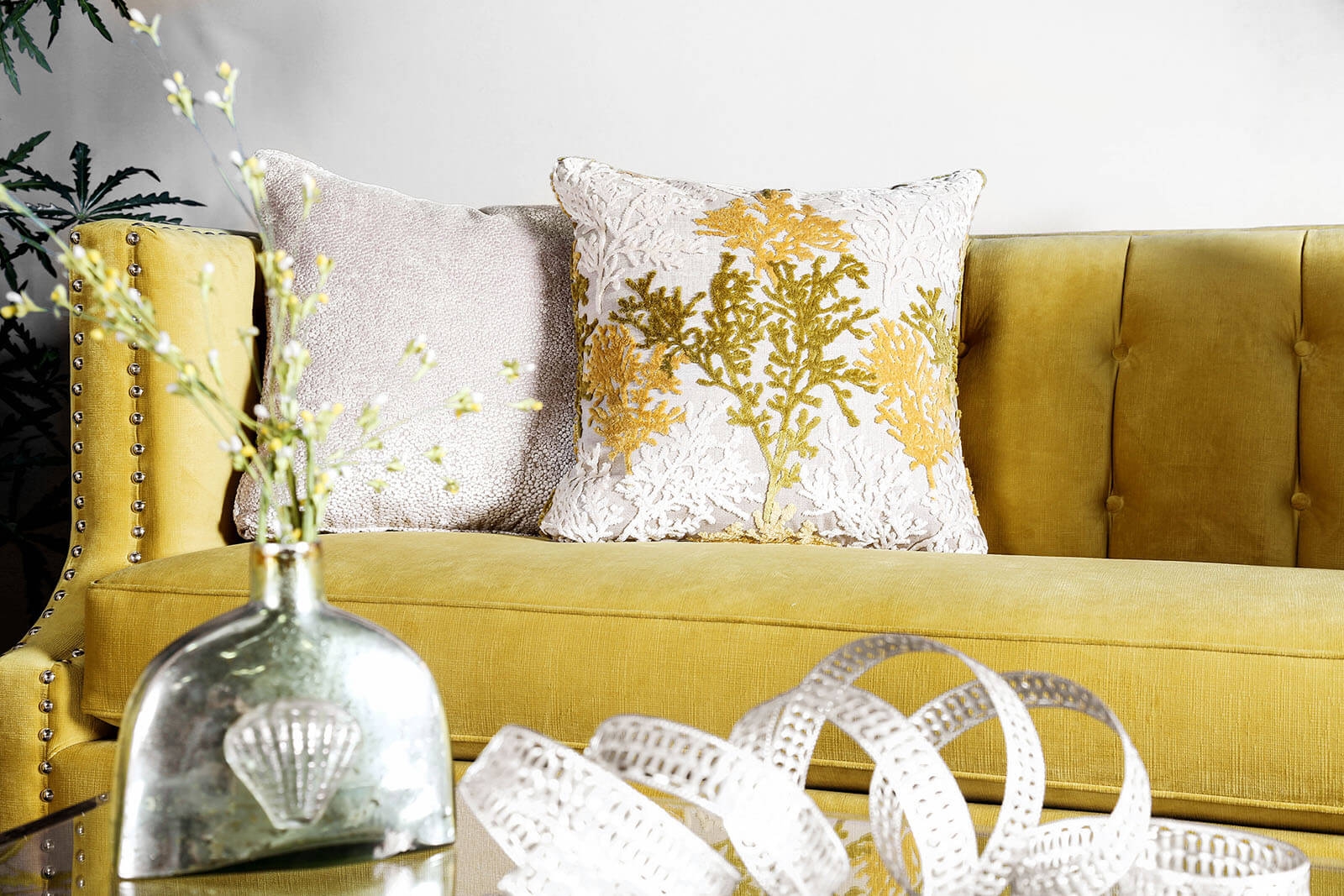 Tegan Fabric Loveseat