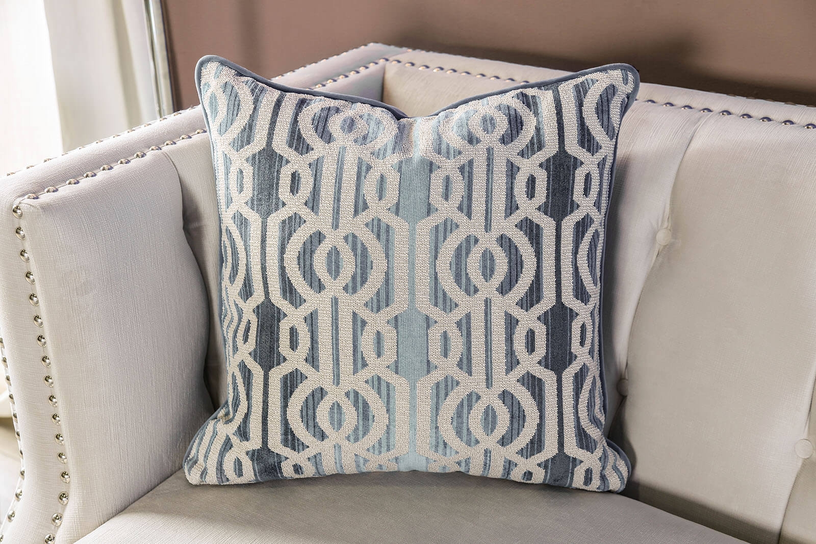 Tegan Fabric Loveseat
