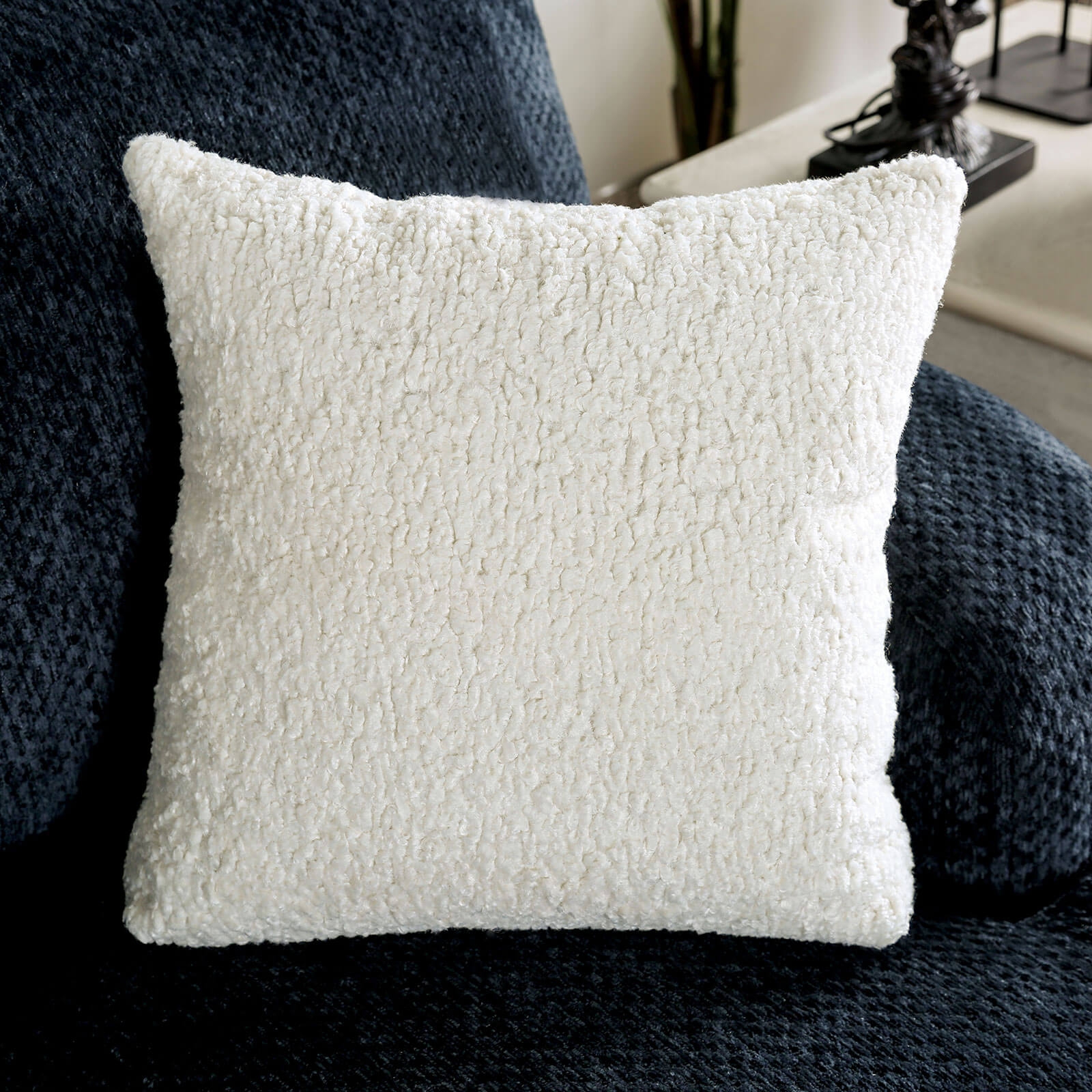 Zayla Chenille Fabric Loveseat