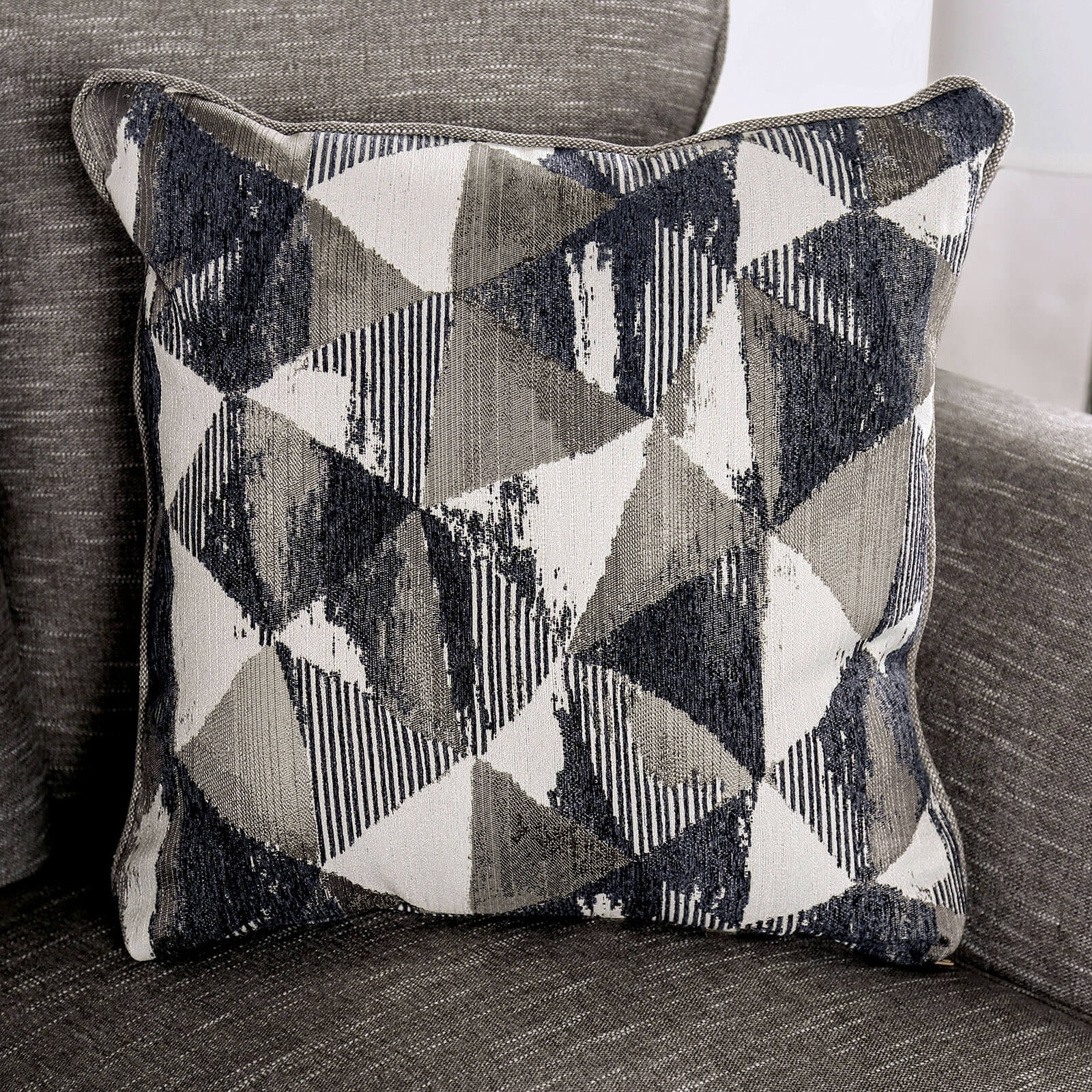 Shelly Fabric Loveseat