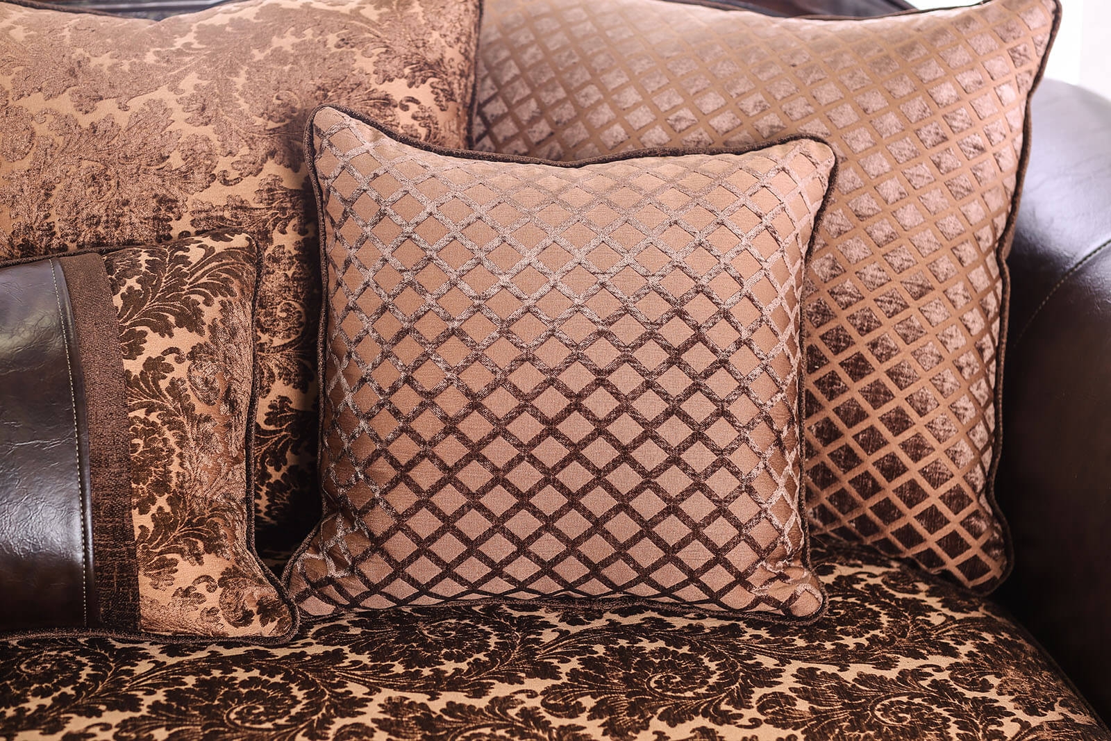 Elpis Chenille Fabric/Leatherette/Wood Sofa
