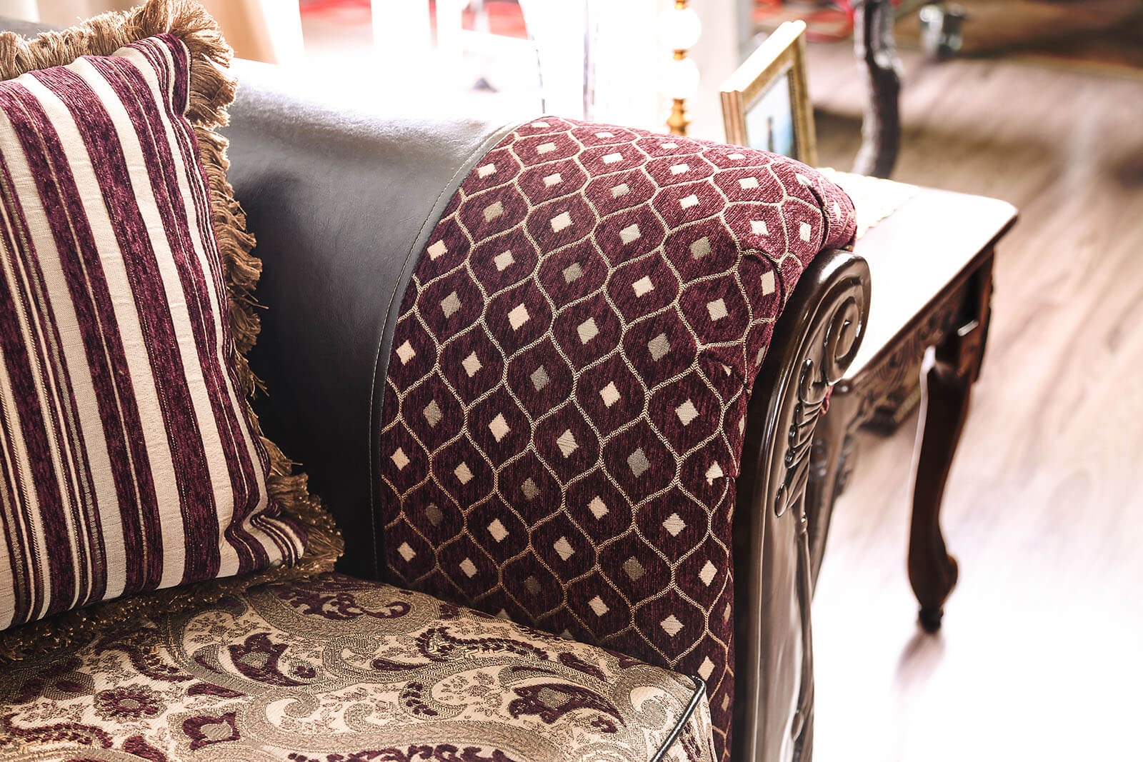 Quirino Fabric/Leatherette/Wood Loveseat