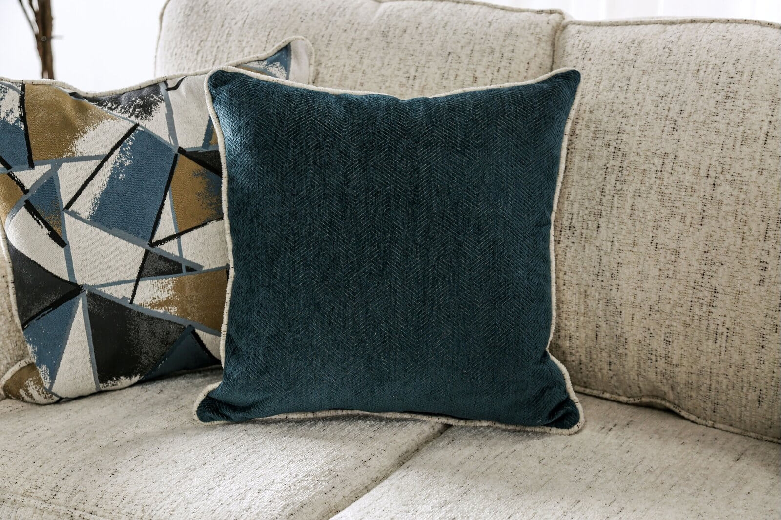 Delgada Fabric Living Room Set