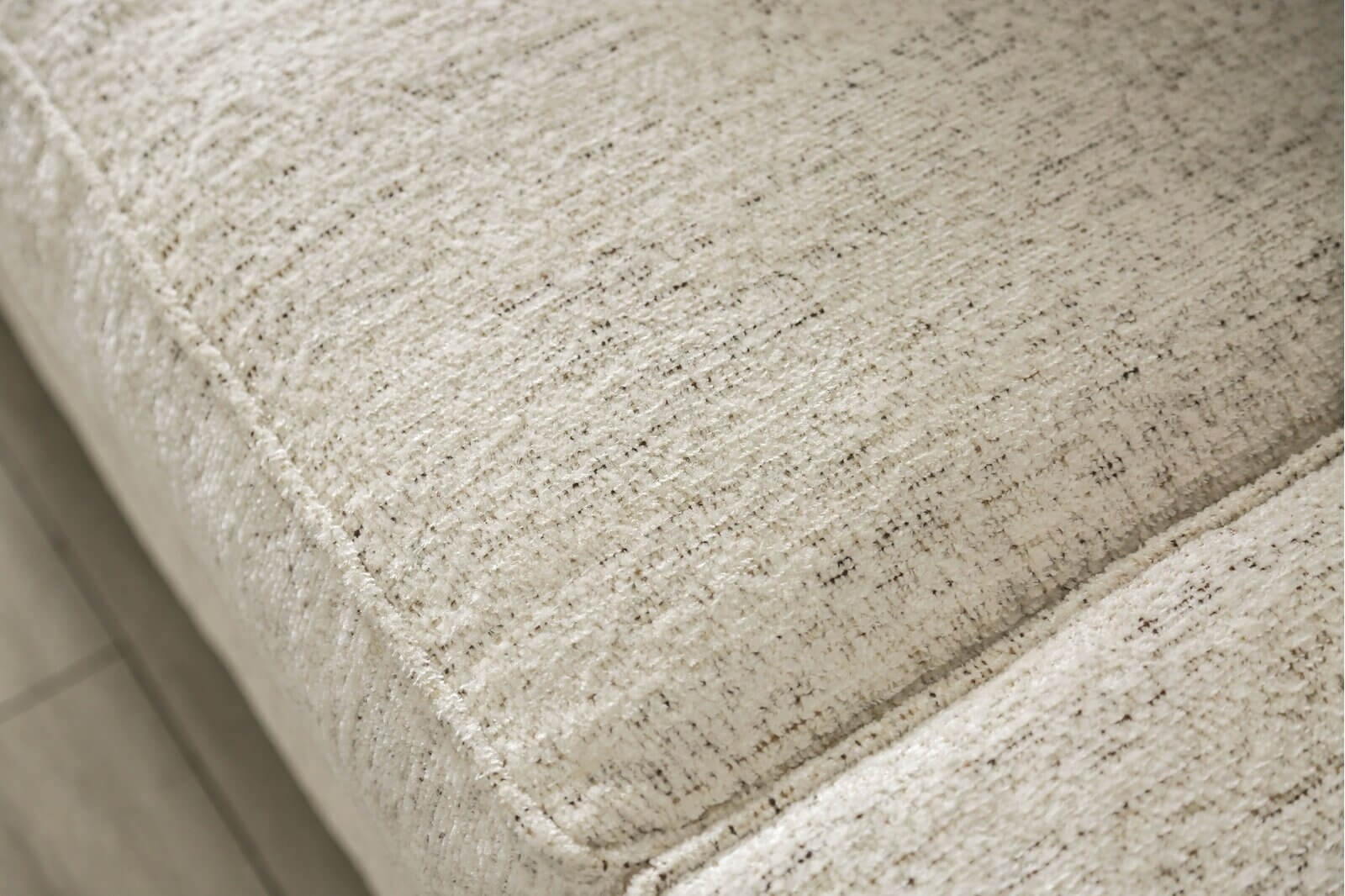 Delgada Fabric Living Room Set